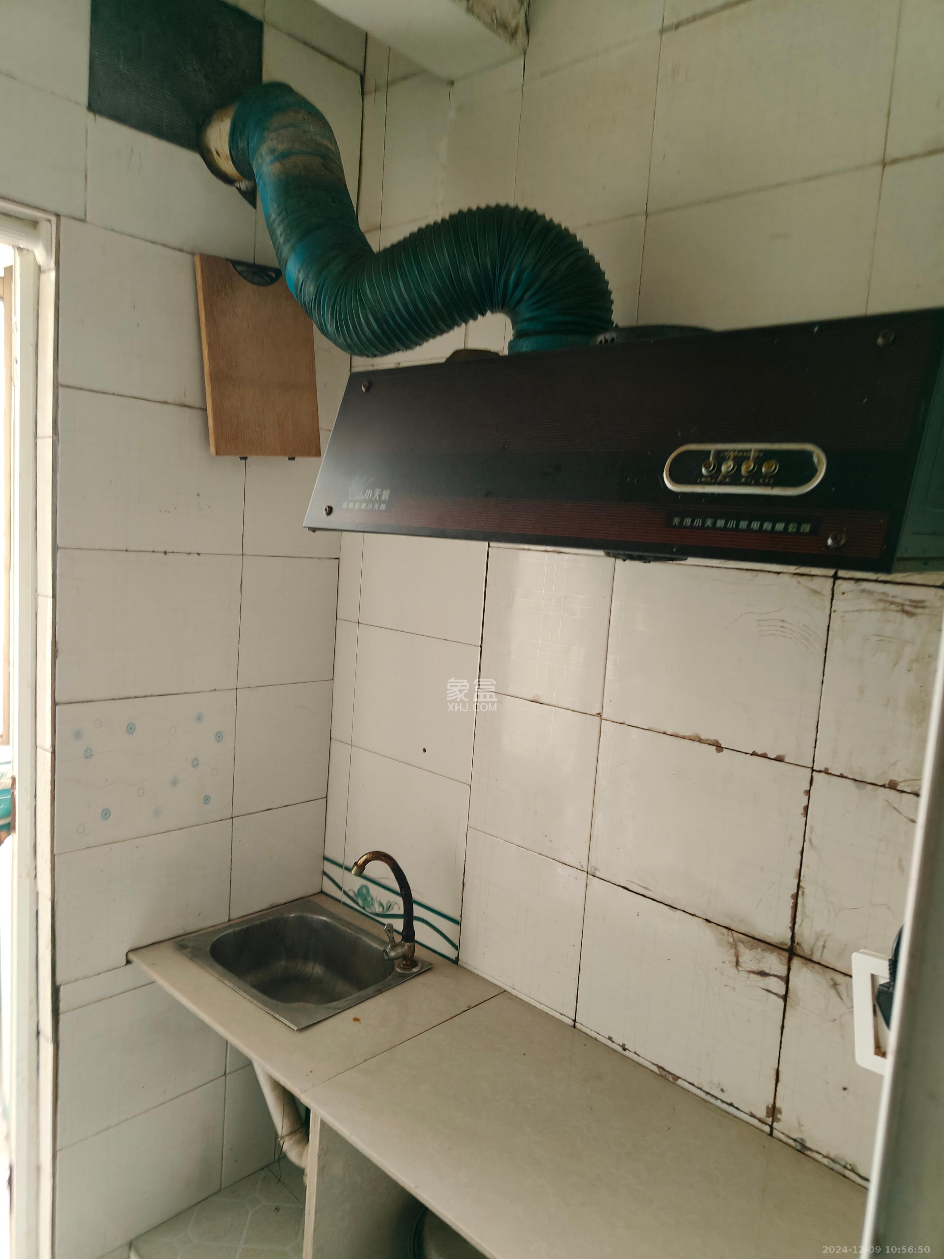 新合六村 1室1厅1卫 900.0元/月 新合六村 1室1厅1卫 900.0元/月室内图