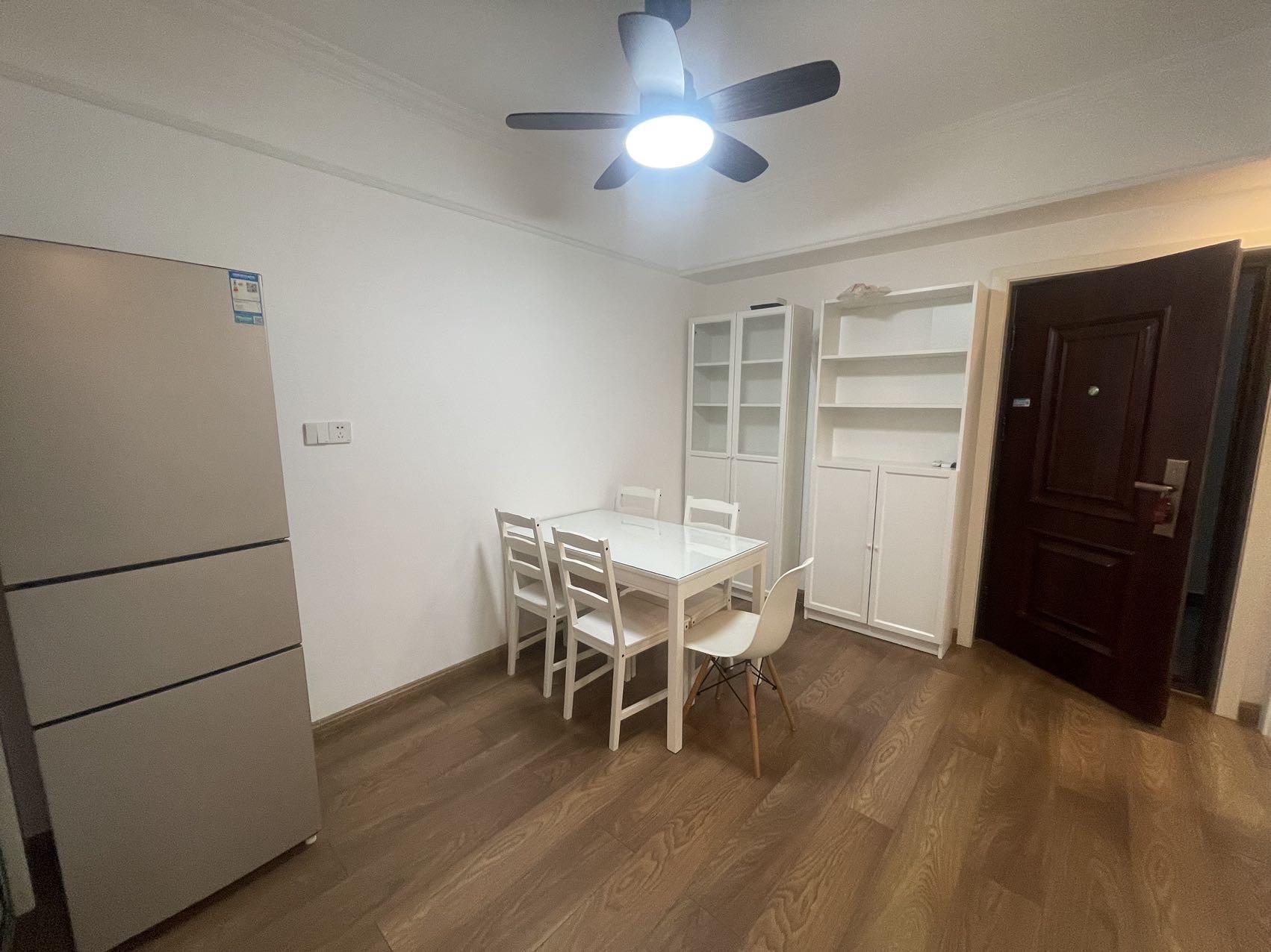 天健城 2室1厅1卫 3000.0元/月 天健城 2室1厅1卫 3000.0元/月户型图