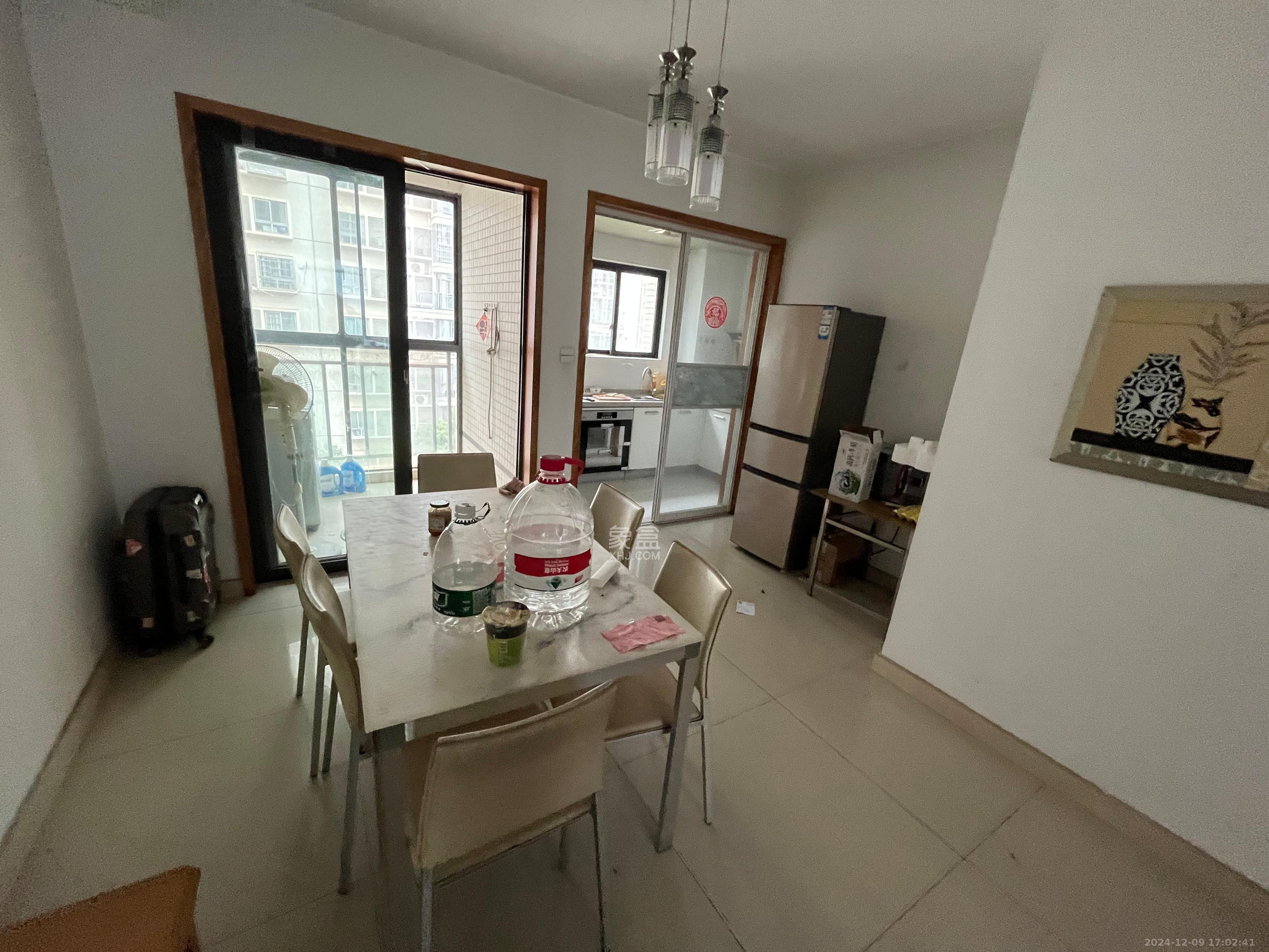 嘉宇盛世华章  2室2厅1卫    2500.0元/月室内图