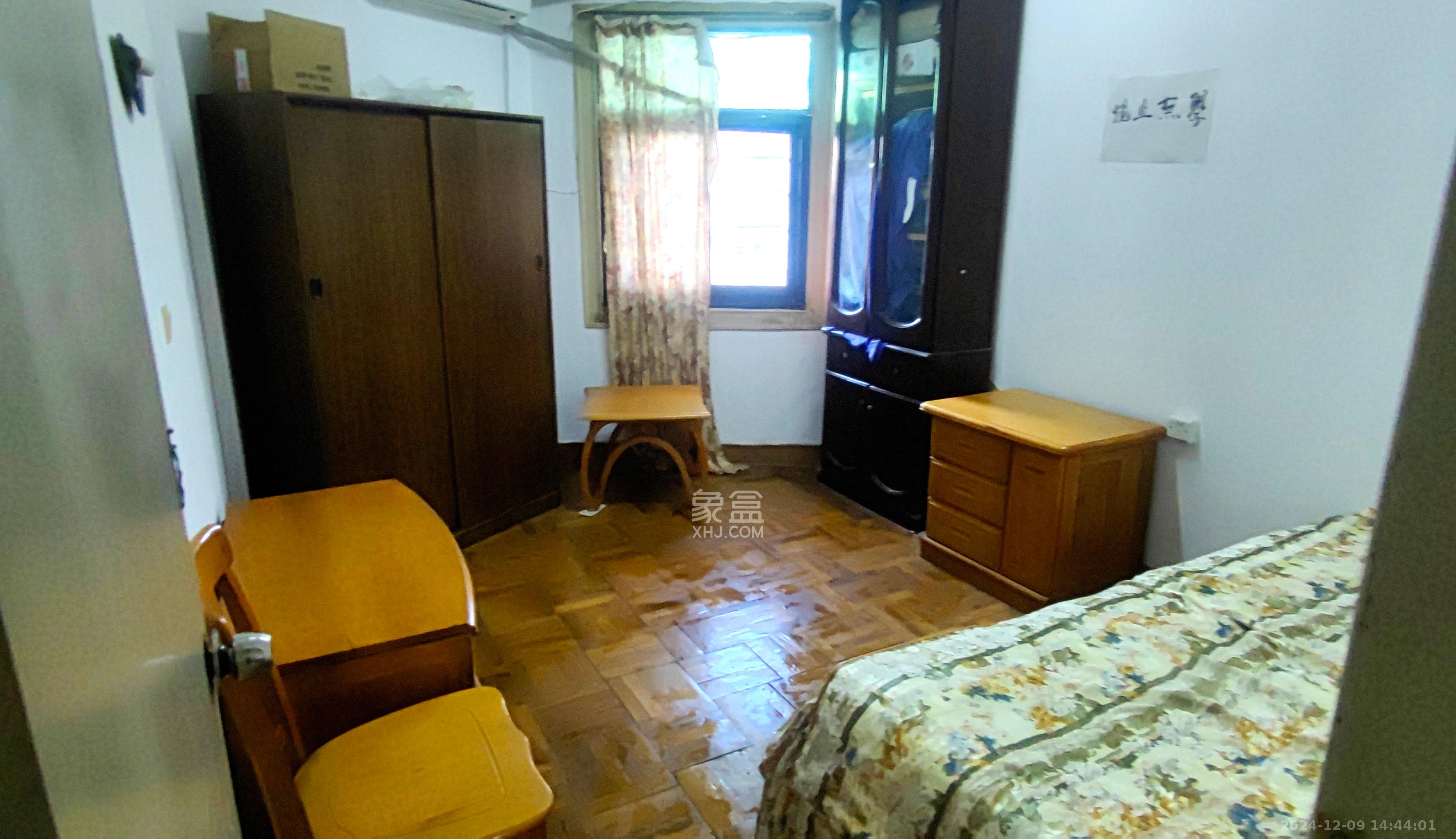 铁四院 2室1厅1卫 1350.0元/月 铁四院 2室1厅1卫 1350.0元/月室内图