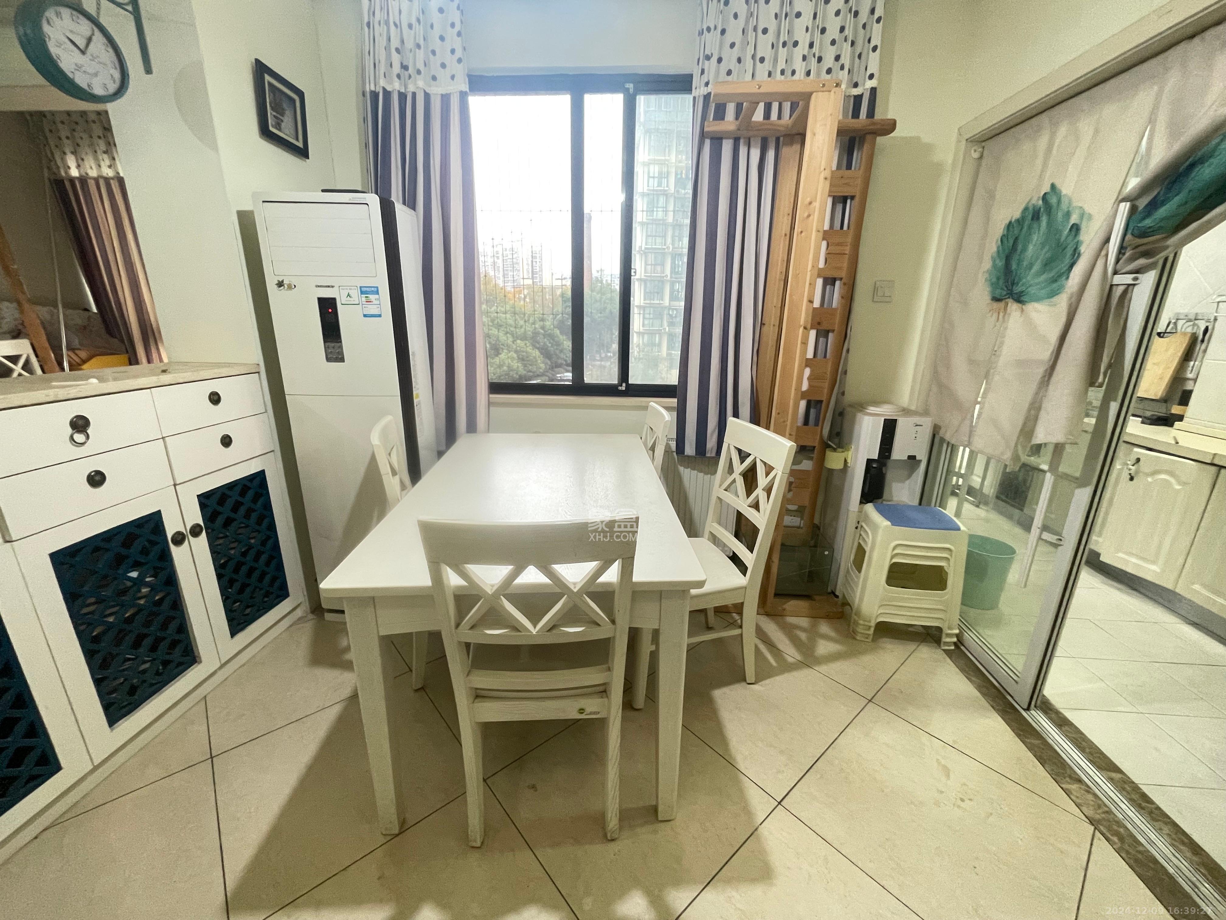 城南故事家园  1室1厅1卫    2100.0元/月 城南故事家园  1室1厅1卫    2100.0元/月室内图