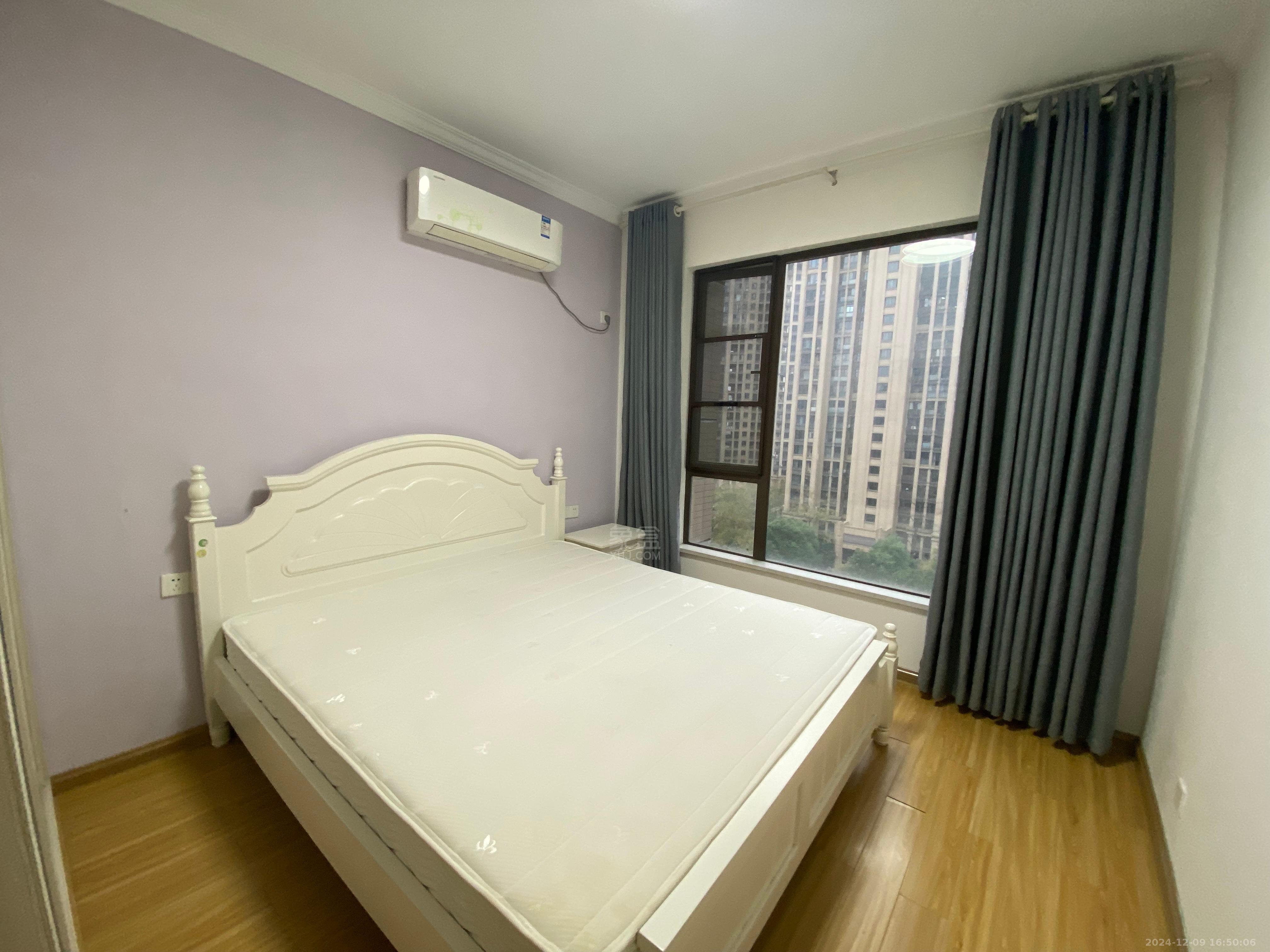 中泰财富湘江 2室1厅1卫 2000.0元/月 中泰财富湘江 2室1厅1卫 2000.0元/月室内图