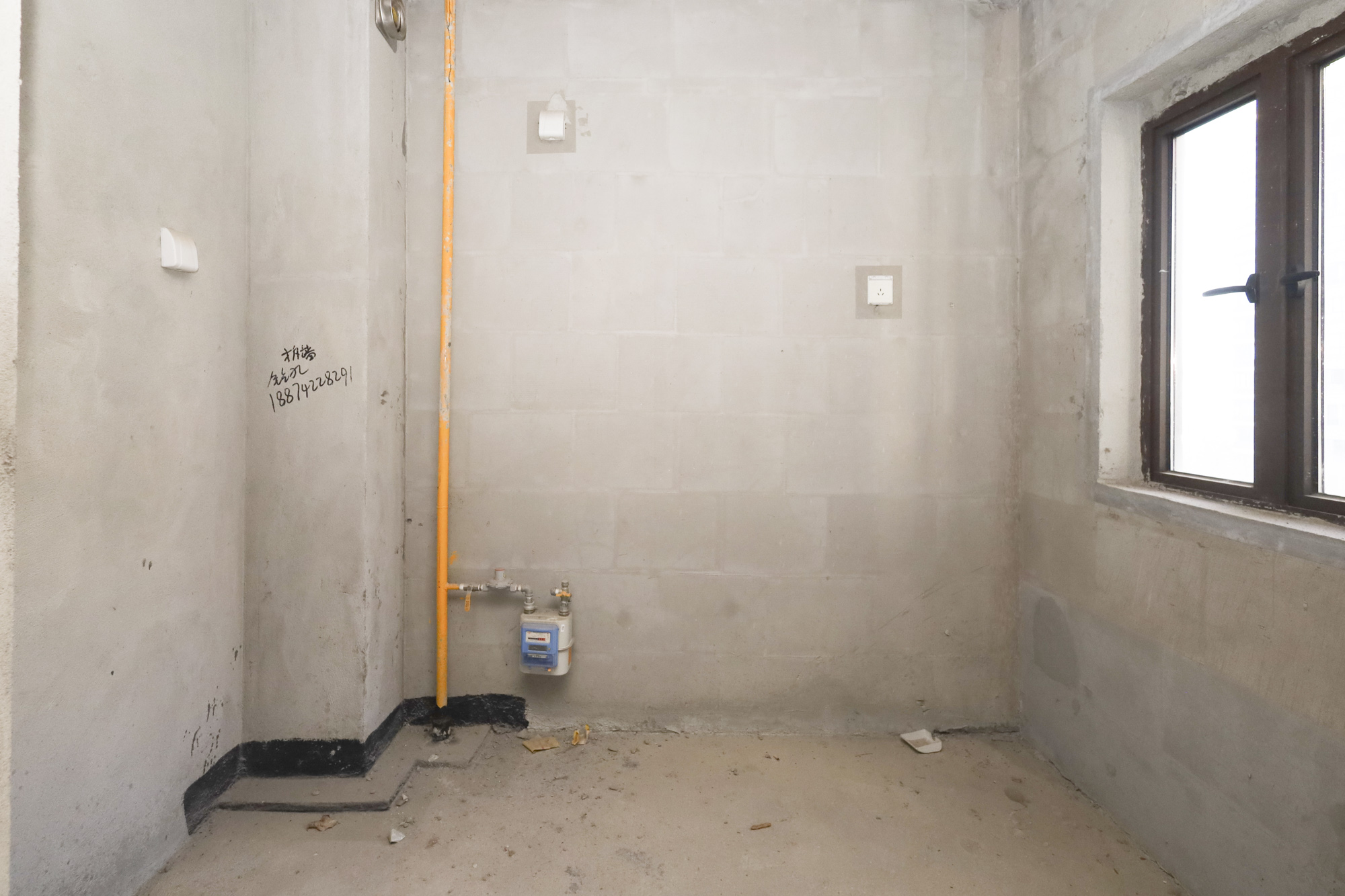 山语城三期  3室2厅2卫    90.0万 山语城三期  3室2厅2卫    90.0万厨房