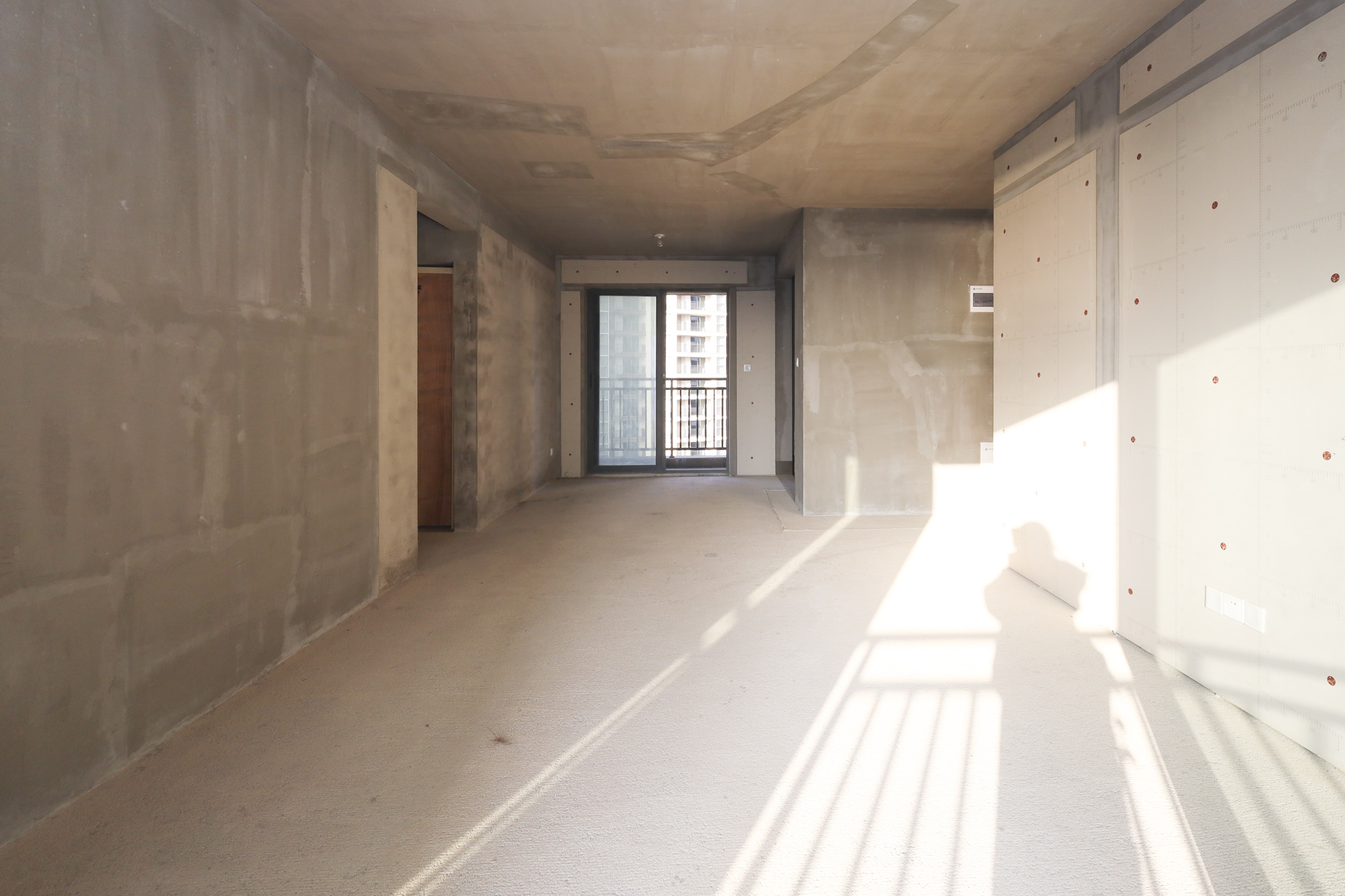 日盛湖湘府 4室2厅2卫 70.8万 日盛湖湘府 4室2厅2卫 70.8万客厅