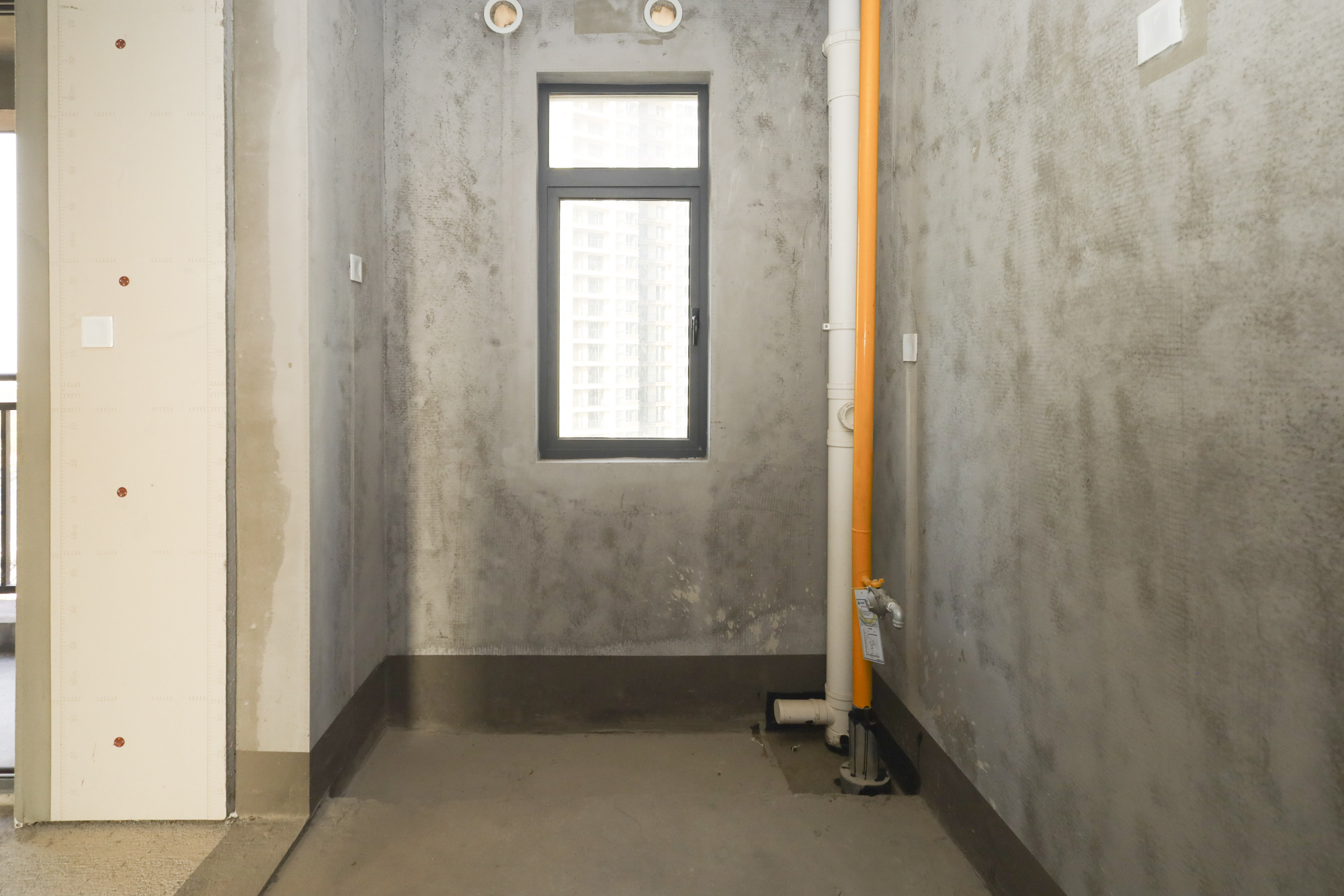 日盛湖湘府 4室2厅2卫 70.8万 日盛湖湘府 4室2厅2卫 70.8万厨房