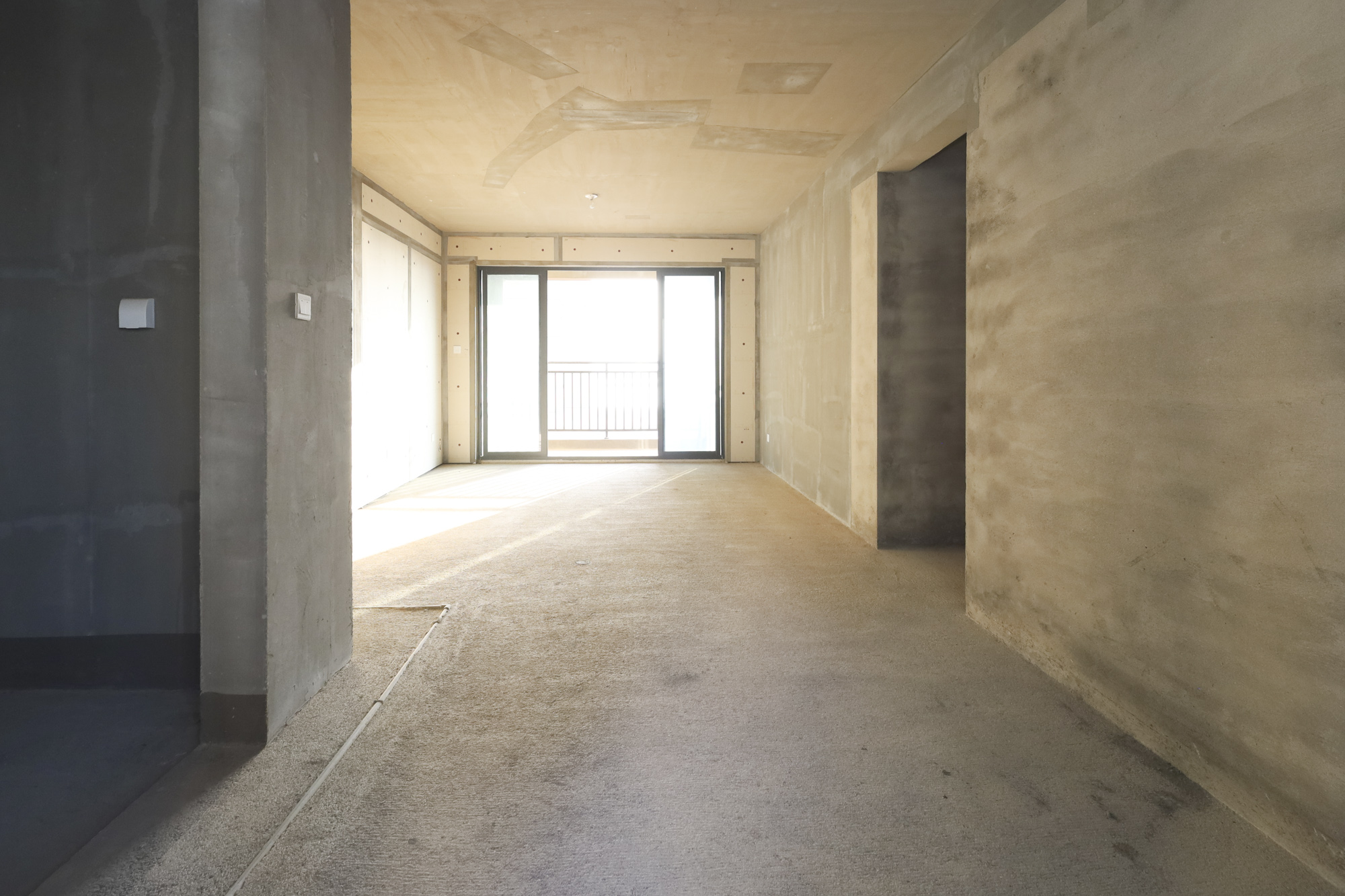 日盛湖湘府 4室2厅2卫 70.8万 日盛湖湘府 4室2厅2卫 70.8万客厅