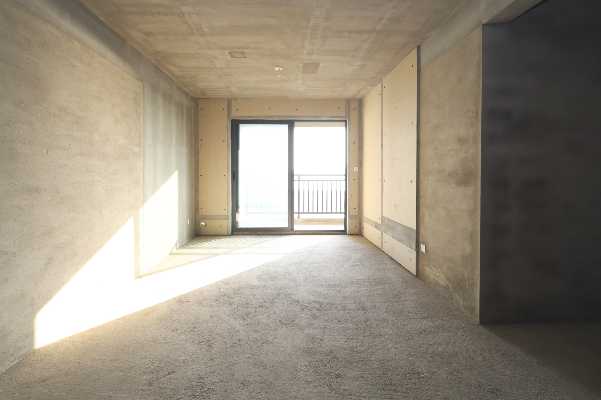 日盛湖湘府 3室2厅2卫 70.8万 日盛湖湘府 3室2厅2卫 70.8万客厅