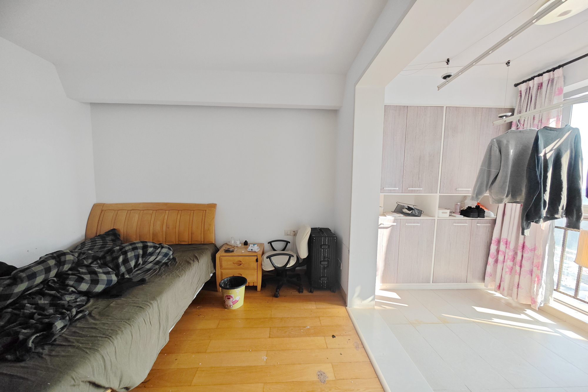 佳天瑞宁花园 2室2厅1卫 69.80万 佳天瑞宁花园 2室2厅1卫 69.80万卧室