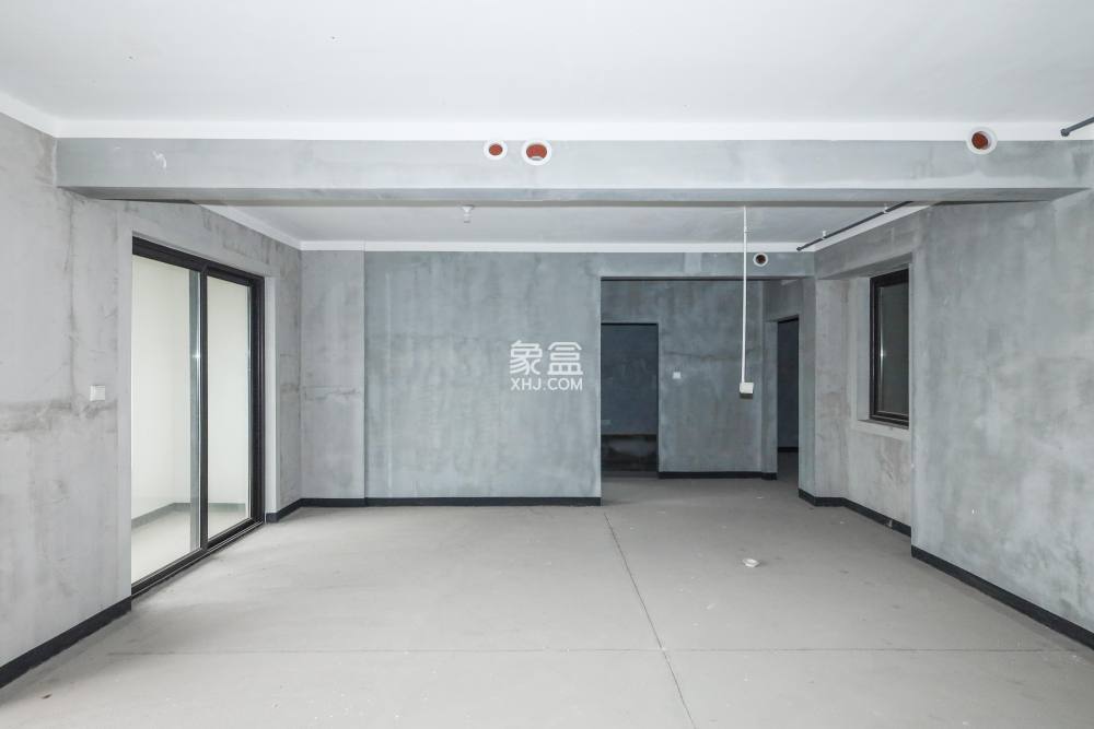 建发央著  3室2厅2卫    115.0万