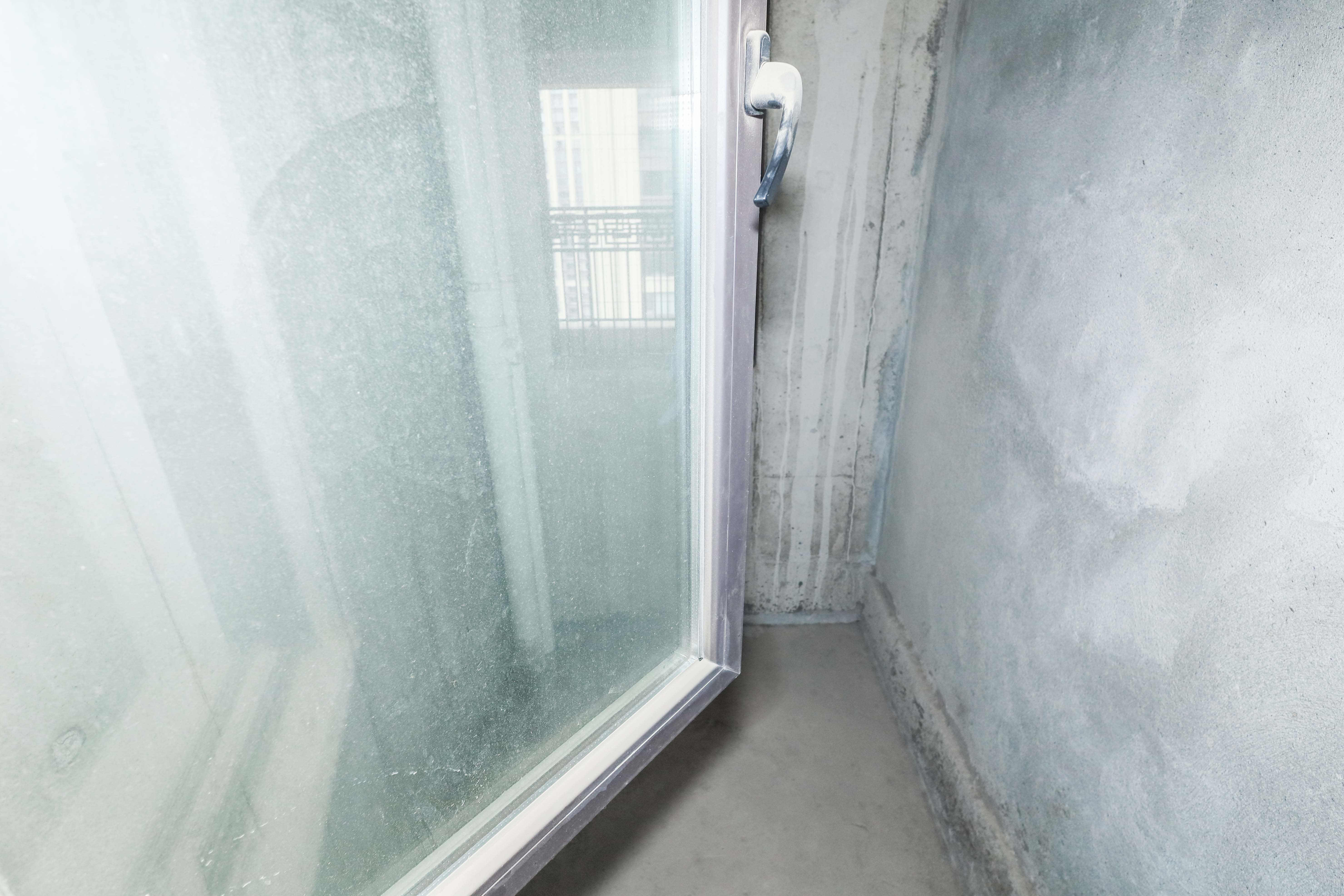 建发央著  3室2厅2卫   145.00万卫生间