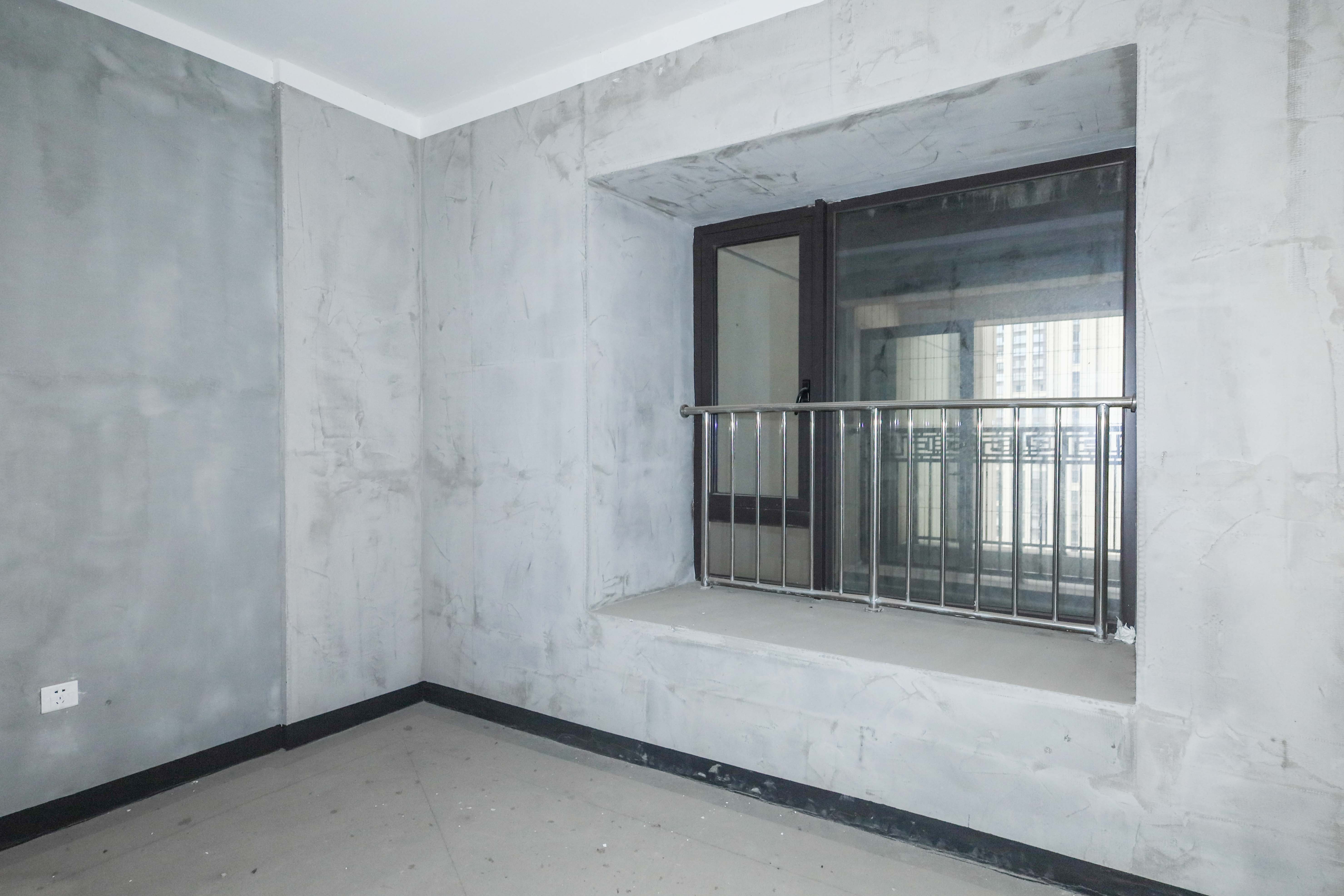 建发央著  3室2厅2卫   145.00万卧室