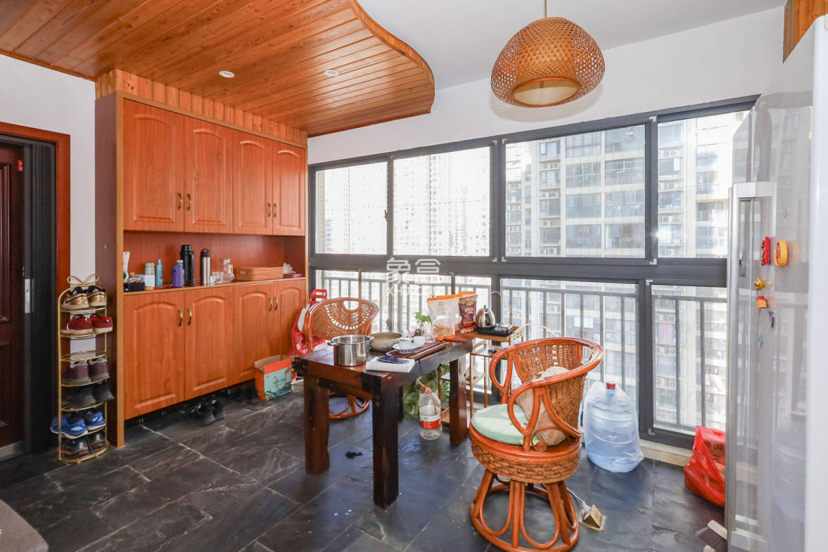 钰龙天下一期 3室2厅2卫 278.0万 钰龙天下一期 3室2厅2卫 278.0万其他