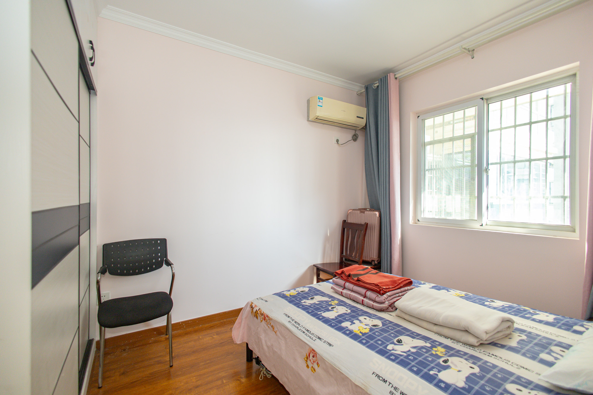 时代星城 1室2厅1卫 53.0万 时代星城 1室2厅1卫 53.0万卧室