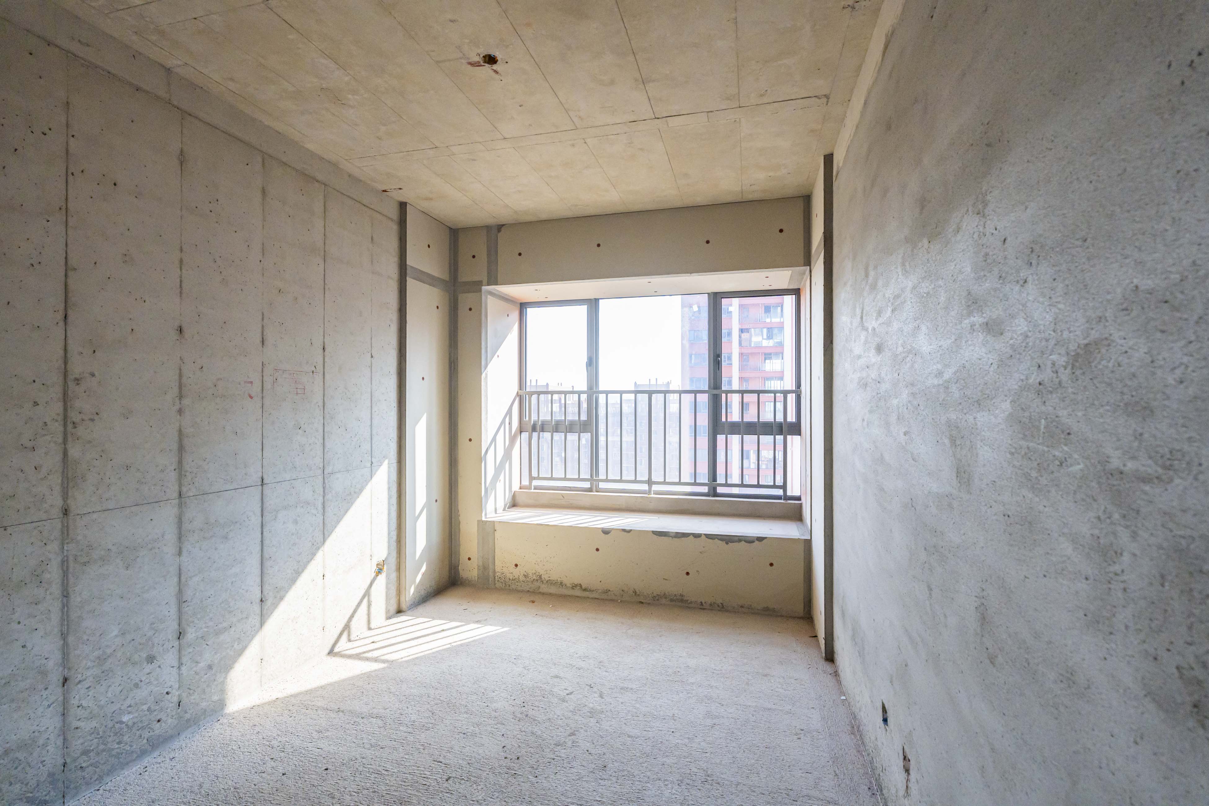 金色溪泉湾  4室2厅3卫    189.9万 金色溪泉湾  4室2厅3卫    189.9万卧室