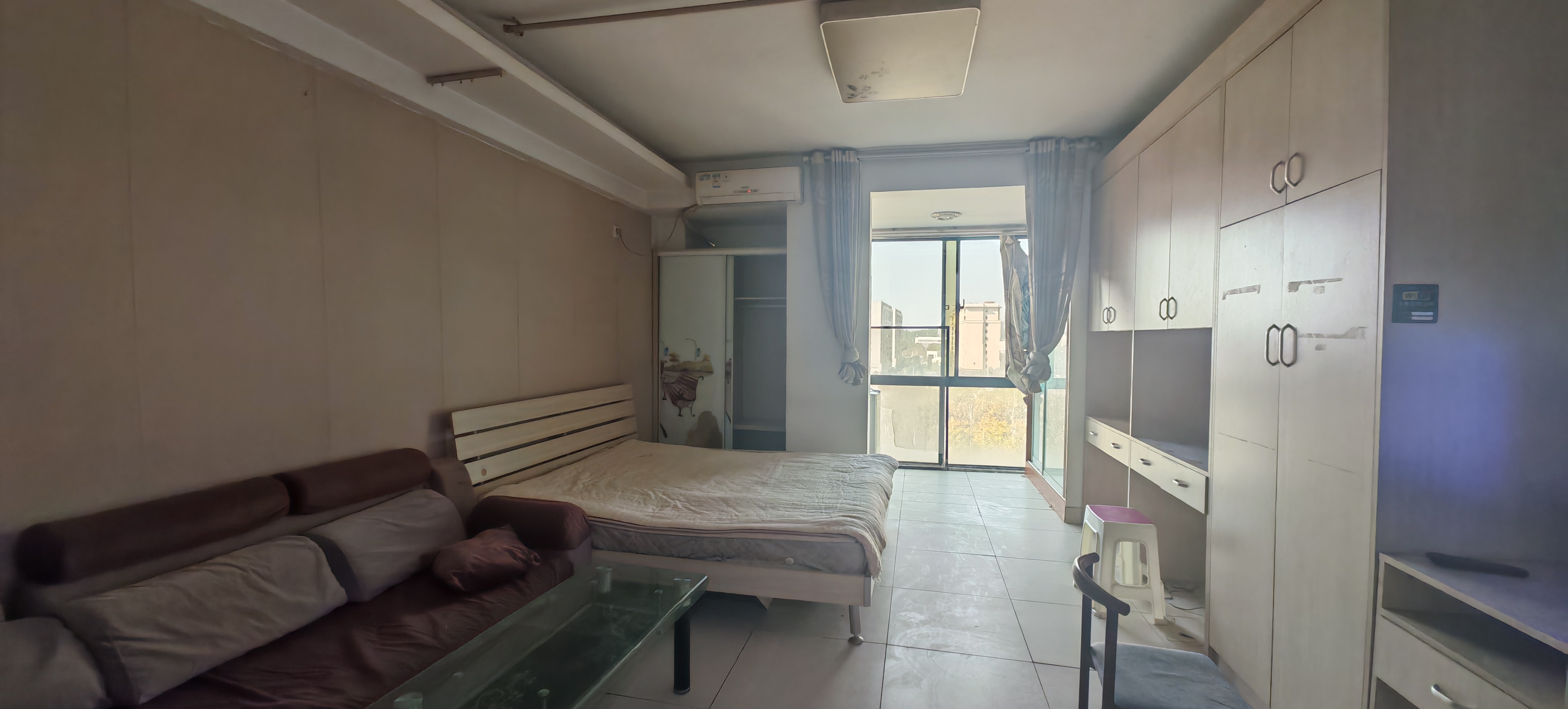 生活艺术城 1室1厅1卫 1400.0元/月 生活艺术城 1室1厅1卫 1400.0元/月室内图