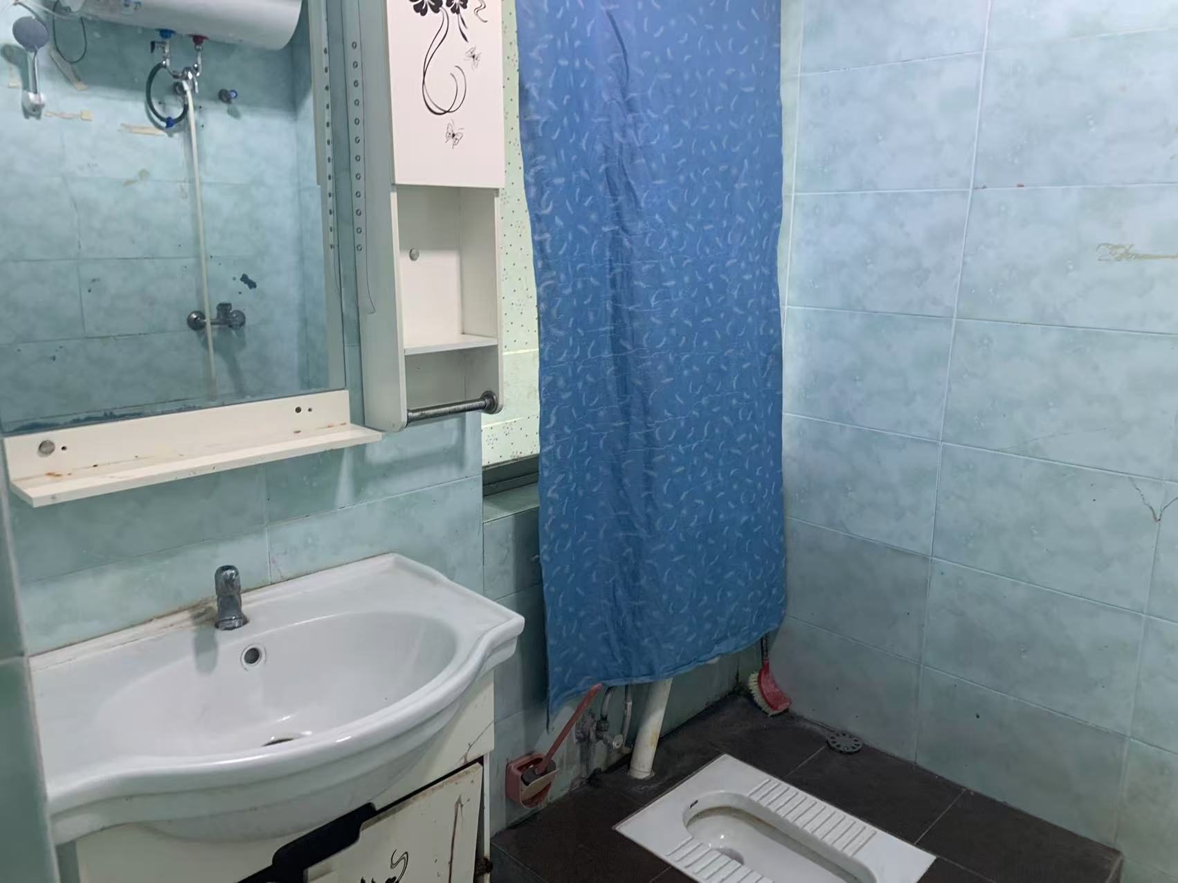 富豪大厦(富豪花园)  2室1厅1卫    85.0万 富豪大厦(富豪花园)  2室1厅1卫    85.0万室内图