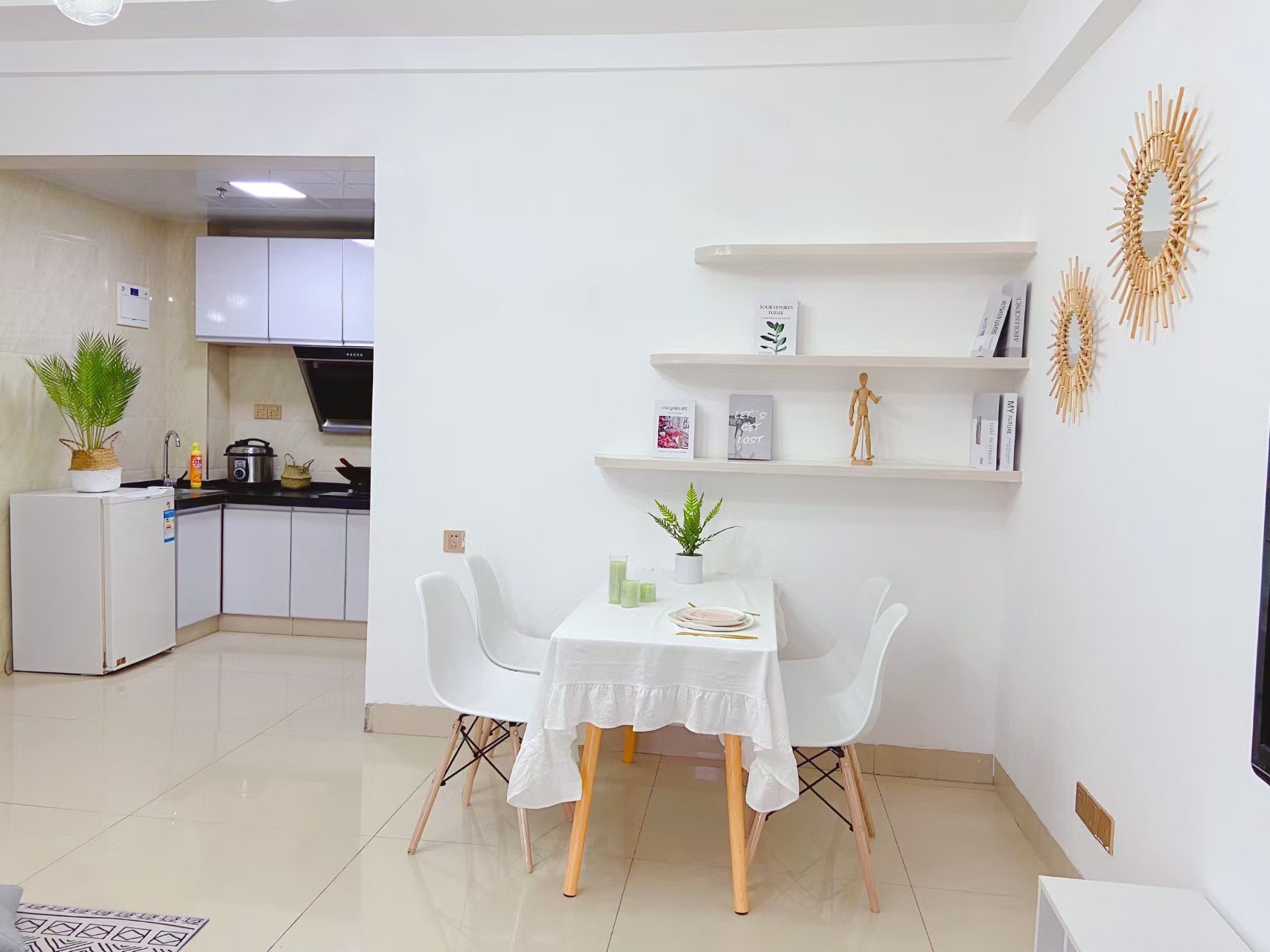 银泰财富广场 1室1厅1卫 1650.0元/月 银泰财富广场 1室1厅1卫 1650.0元/月室内图