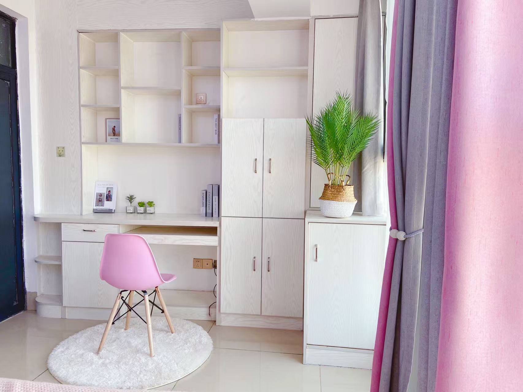 银泰财富广场 1室1厅1卫 1650.0元/月 银泰财富广场 1室1厅1卫 1650.0元/月室内图