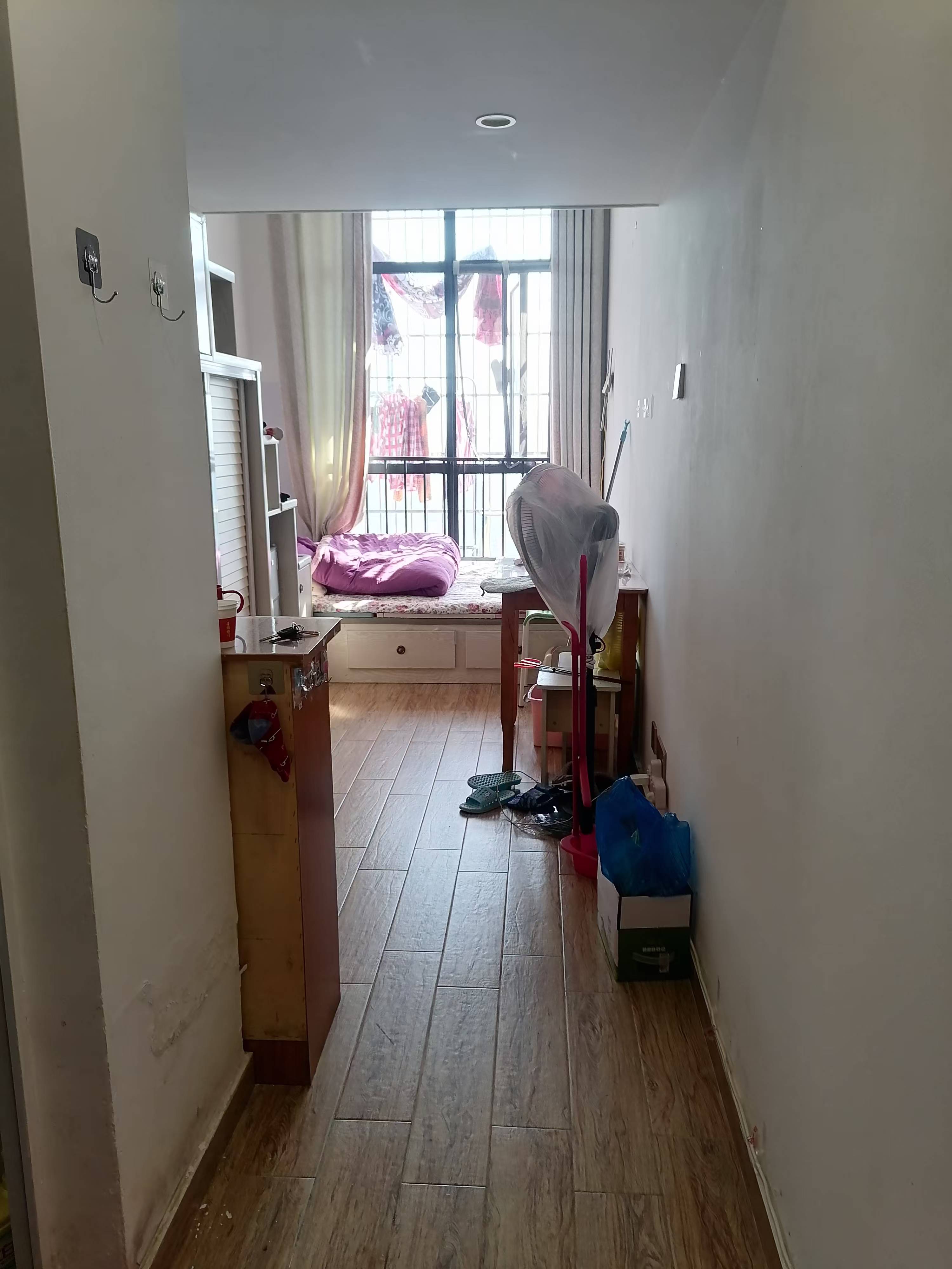 叠彩兰亭 1室1厅1卫 1200.0元/月 叠彩兰亭 1室1厅1卫 1200.0元/月室内图