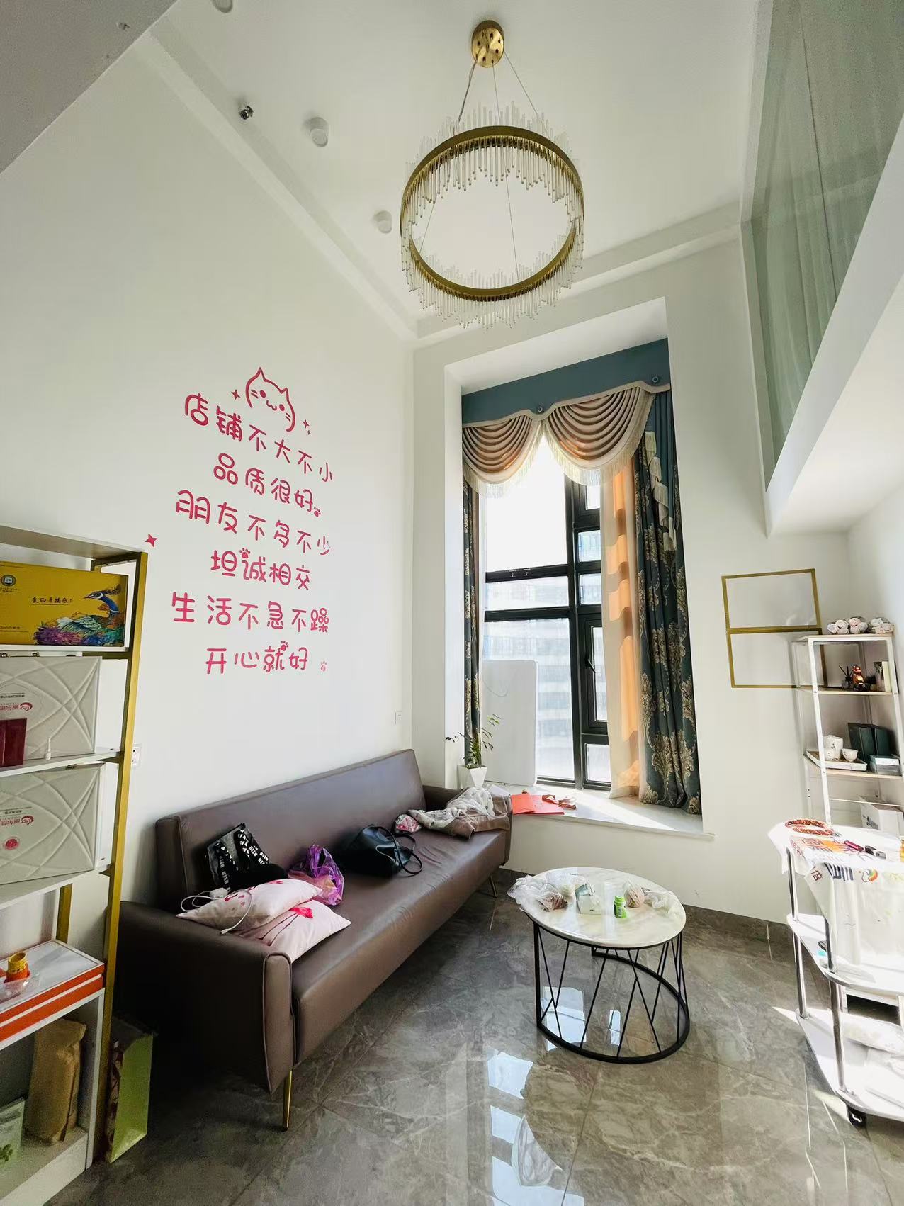 明昇壹城（明昇时代广场）三期  3室2厅2卫   2800.00元/月室内图