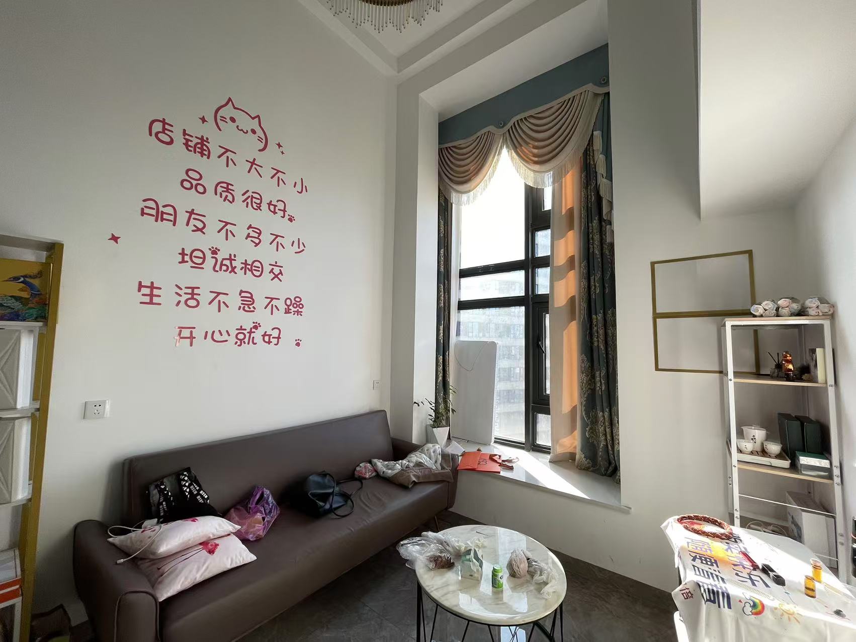 明昇壹城（明昇时代广场）三期  3室2厅2卫   2800.00元/月室内图