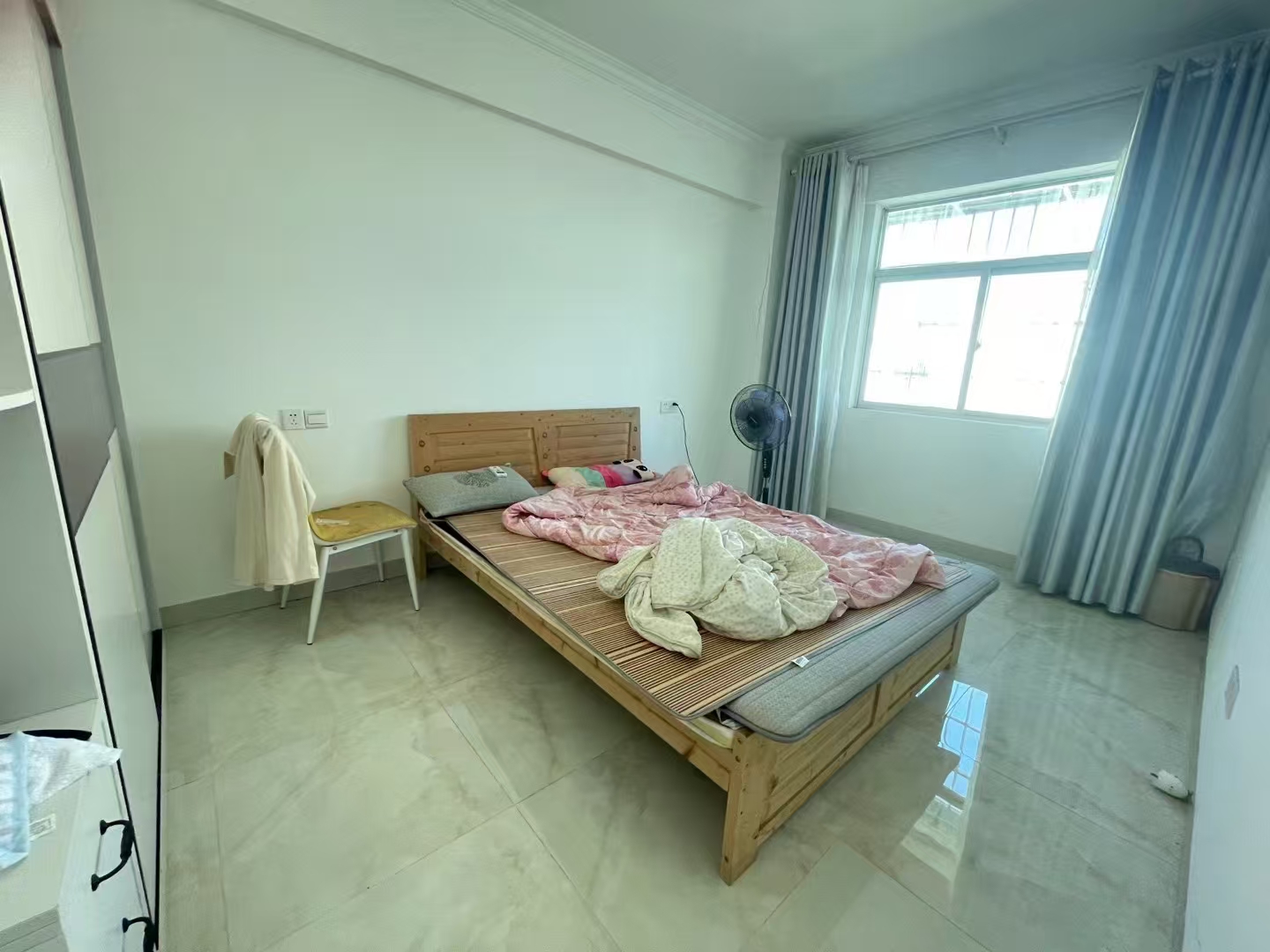 通华小区 3室2厅1卫 92.0万 通华小区 3室2厅1卫 92.0万室内图