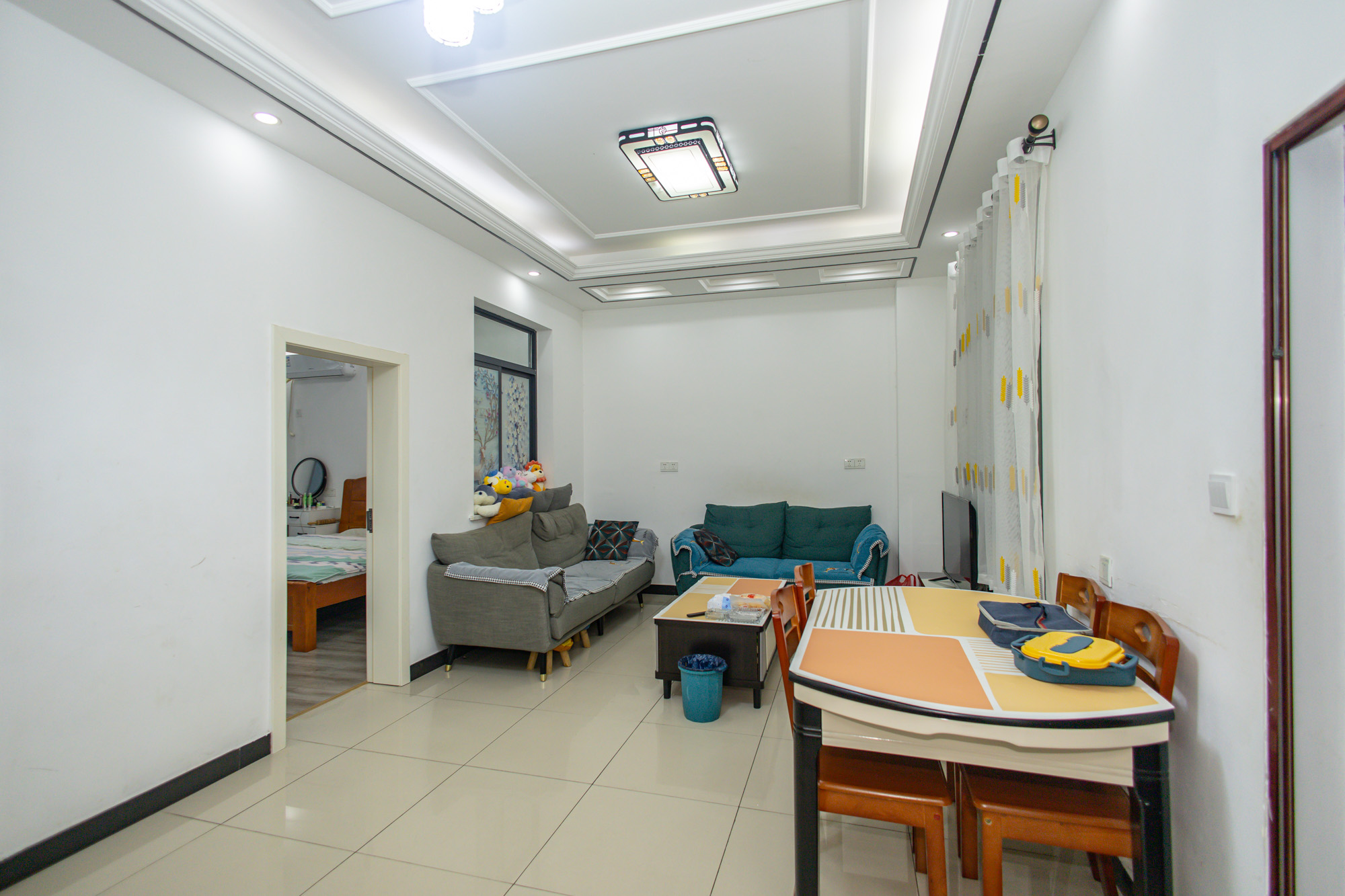 星沙六区 10室10厅8卫 173.0万 星沙六区 10室10厅8卫 173.0万客厅