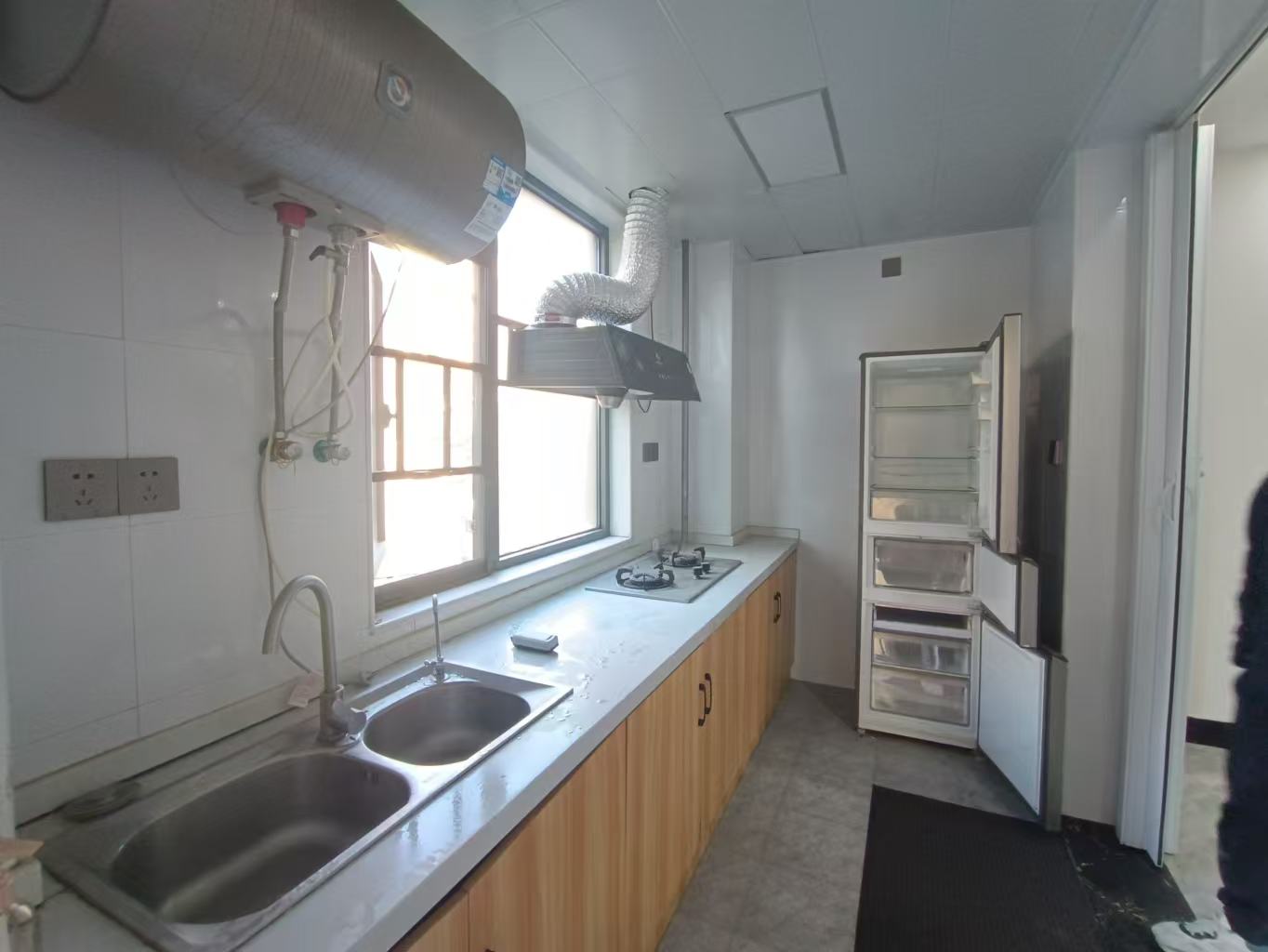 澳海谷山府 5室2厅2卫 2200.0元/月 澳海谷山府 5室2厅2卫 2200.0元/月室内图