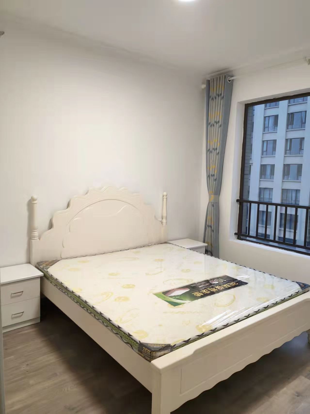 中泰财富湘江 3室2厅2卫 2800.0元/月 中泰财富湘江 3室2厅2卫 2800.0元/月室内图