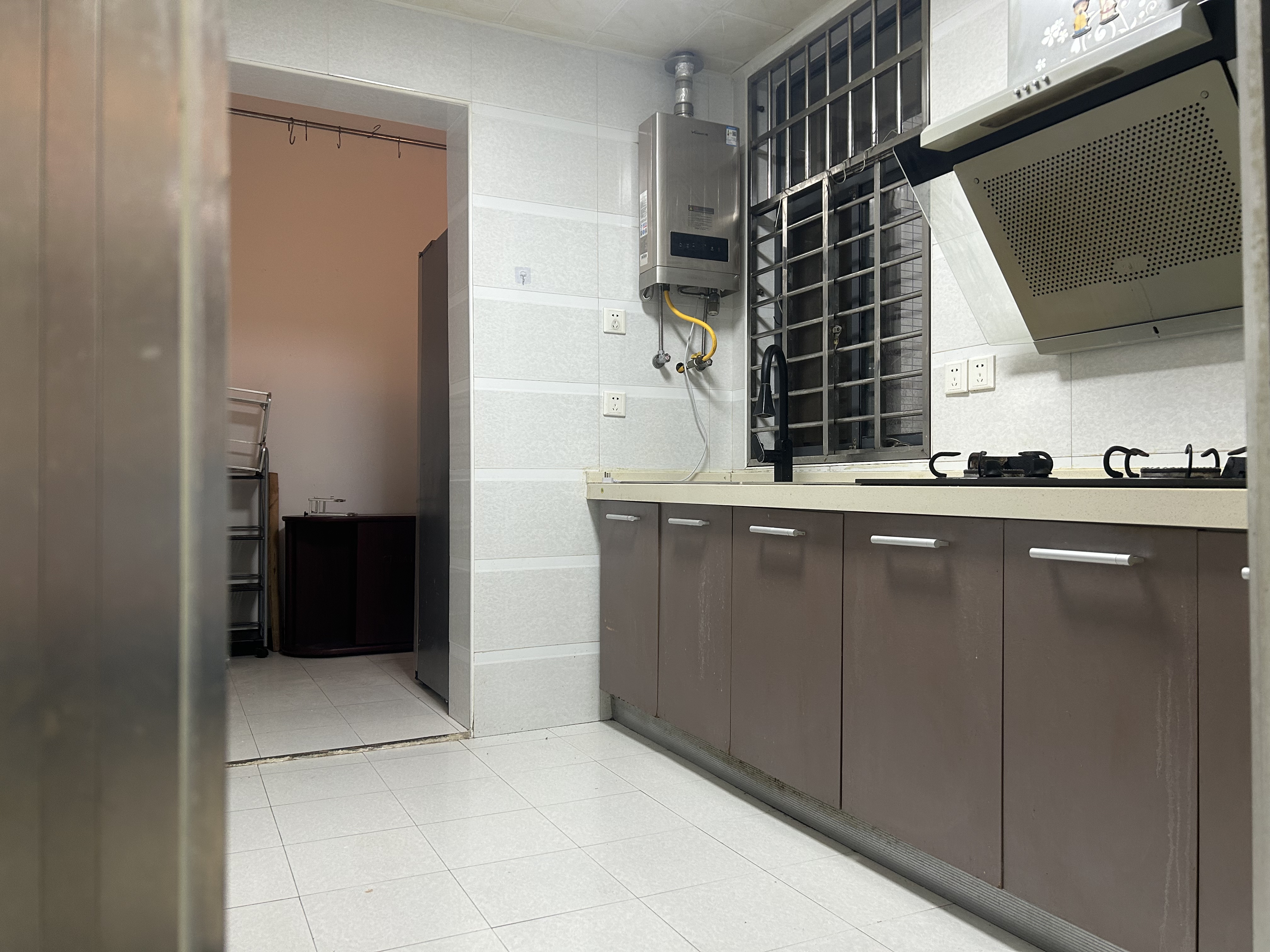 五矿紫湖香醍 3室2厅1卫 1800.0元/月 五矿紫湖香醍 3室2厅1卫 1800.0元/月户型图