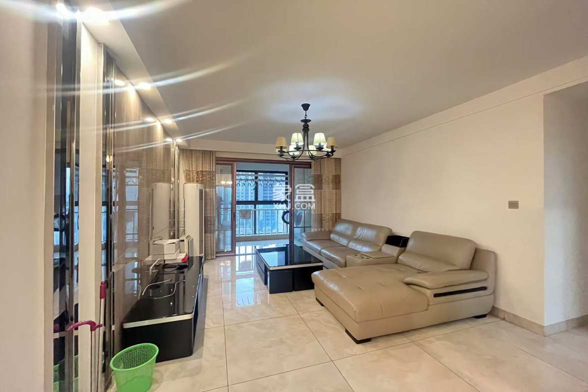 湘银星城  3室2厅2卫    2300.0元/月 湘银星城  3室2厅2卫    2300.0元/月室内图