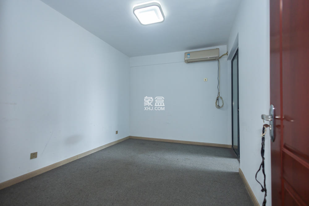 财富港湾(绿领大厦) 3室1厅1卫 2000.0元/月 财富港湾(绿领大厦) 3室1厅1卫 2000.0元/月室内图