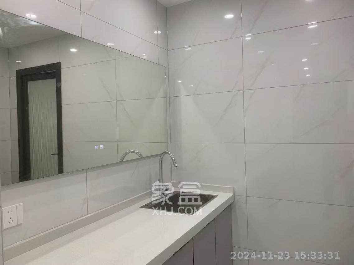 兰亭湾畔 1室1厅1卫 4500.0元/月 兰亭湾畔 1室1厅1卫 4500.0元/月室内图