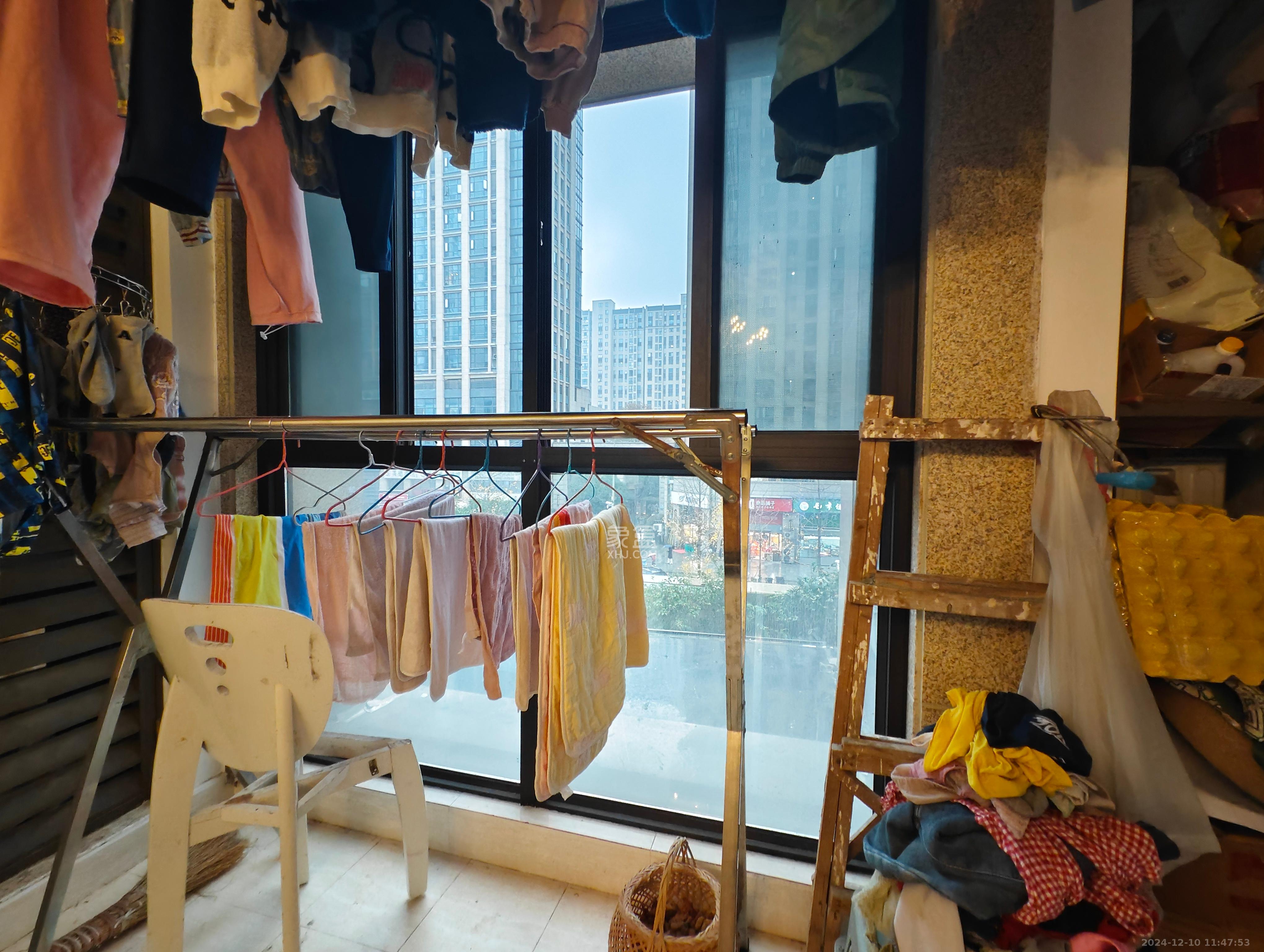 金茂梅溪湖 2室2厅2卫 2500.0元/月 金茂梅溪湖 2室2厅2卫 2500.0元/月室内图