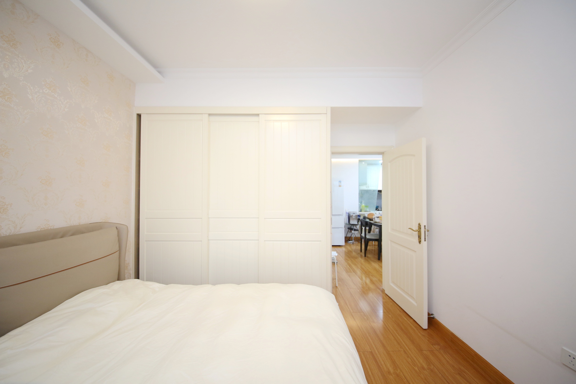 梦泽园  2室2厅1卫    118.0万卧室