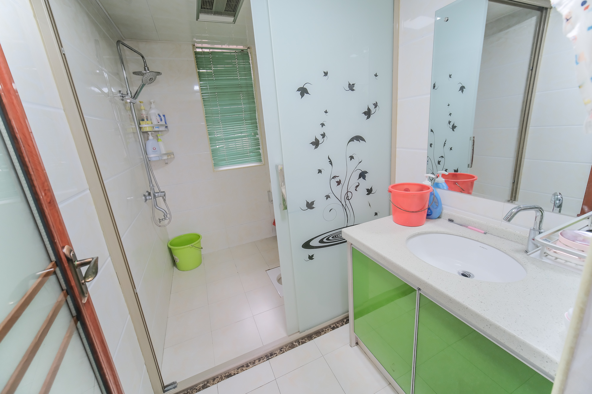 中安善化国际 4室2厅2卫 68.0万 中安善化国际 4室2厅2卫 68.0万卫生间