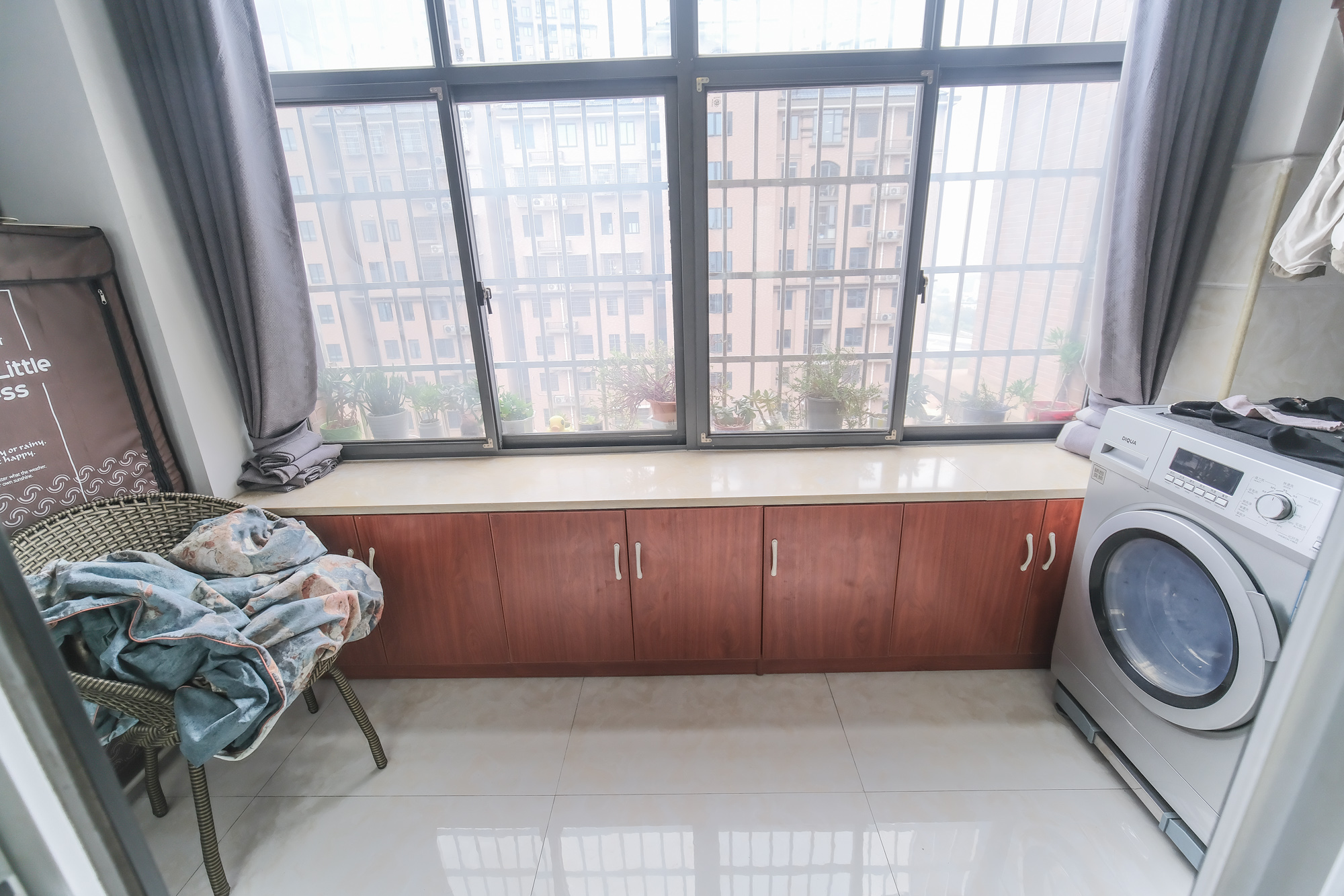 中安善化国际 4室2厅2卫 68.0万 中安善化国际 4室2厅2卫 68.0万阳台