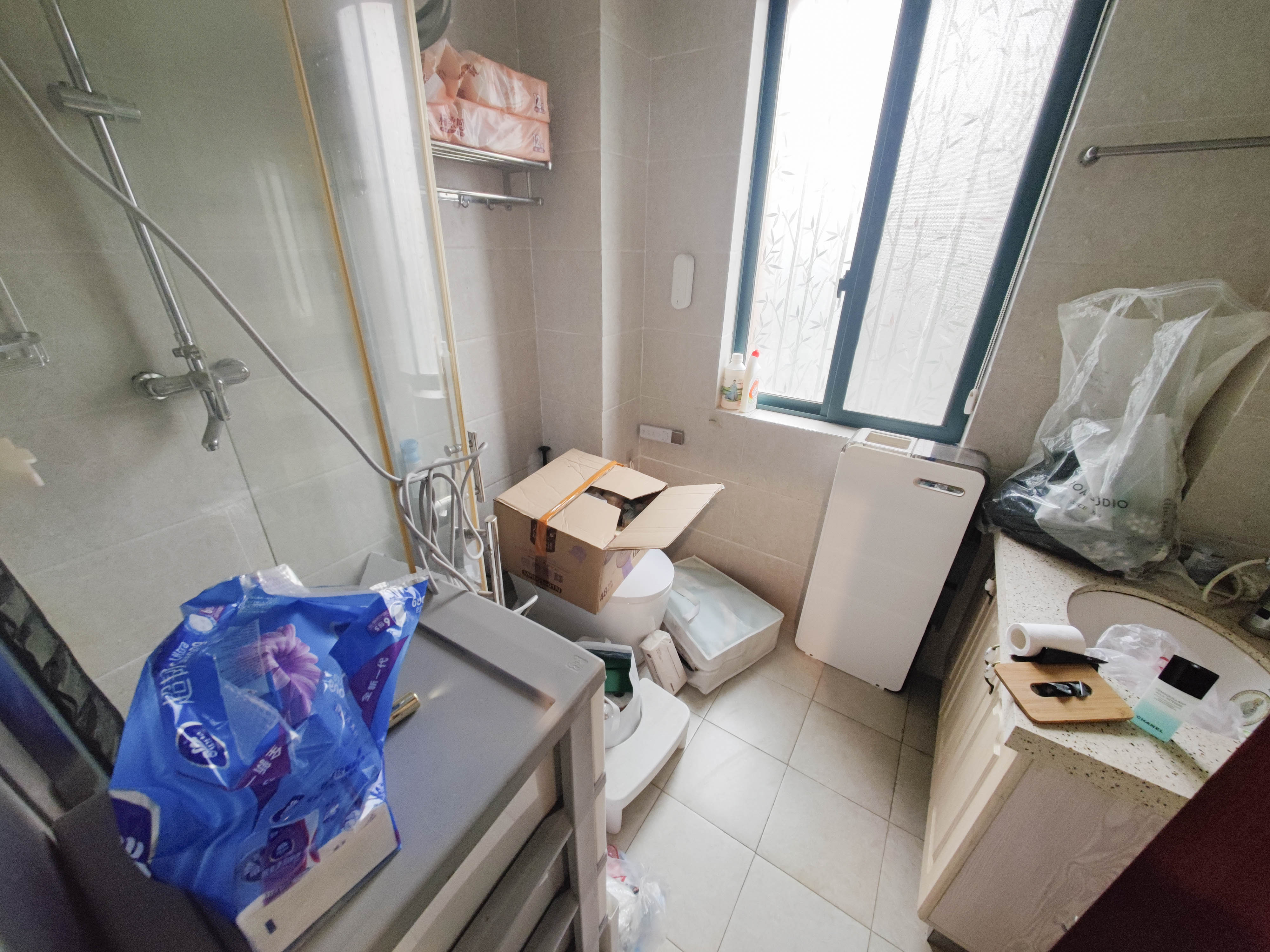 华盛世纪新城  3室2厅1卫    92.0万 华盛世纪新城  3室2厅1卫    92.0万卫生间