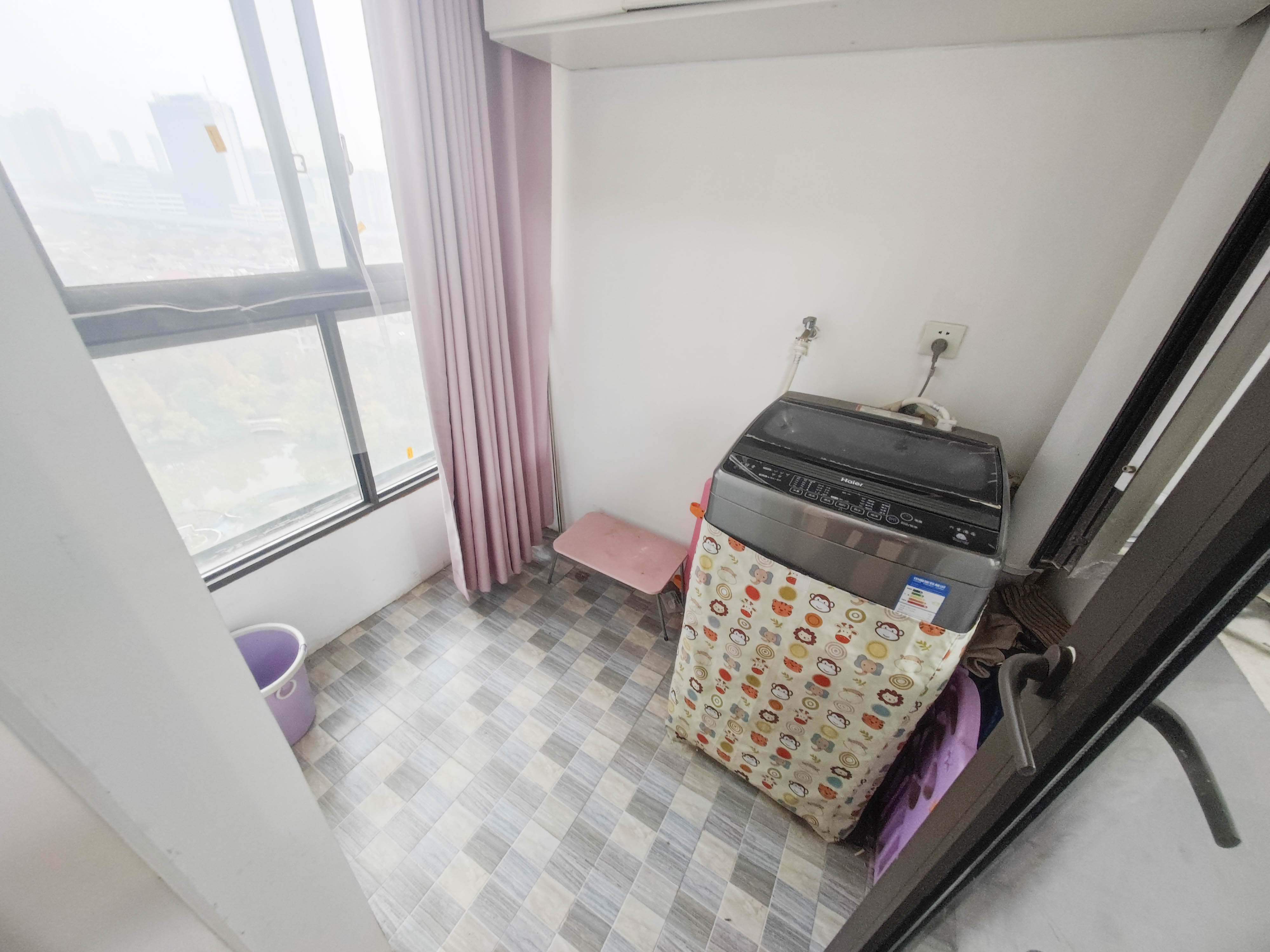 美洲故事高层 1室1厅1卫 40.0万 美洲故事高层 1室1厅1卫 40.0万其他