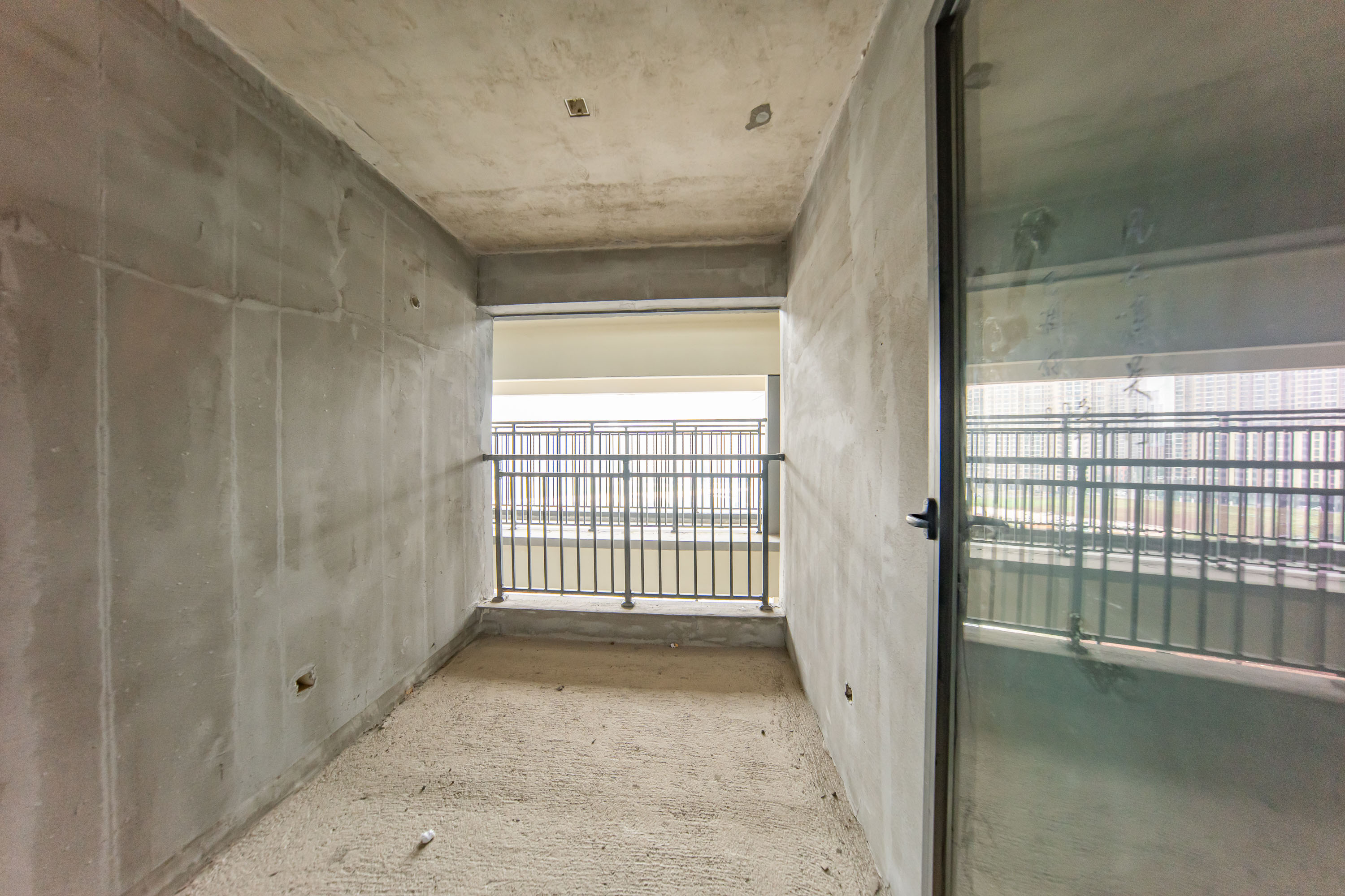 汉高学士府 3室2厅2卫 75.0万 汉高学士府 3室2厅2卫 75.0万卧室