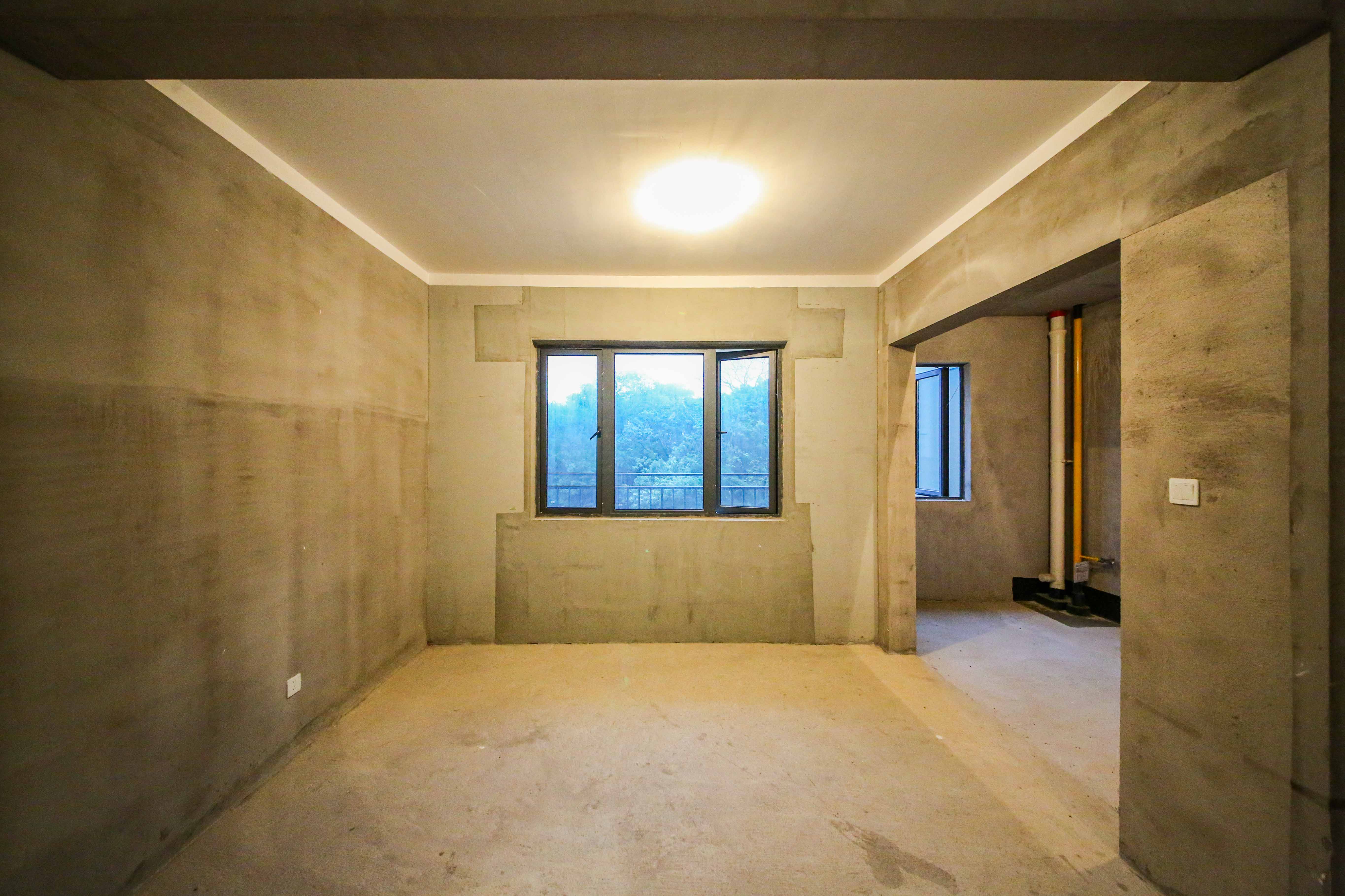 中建钰和城  4室2厅3卫   265.00万客厅