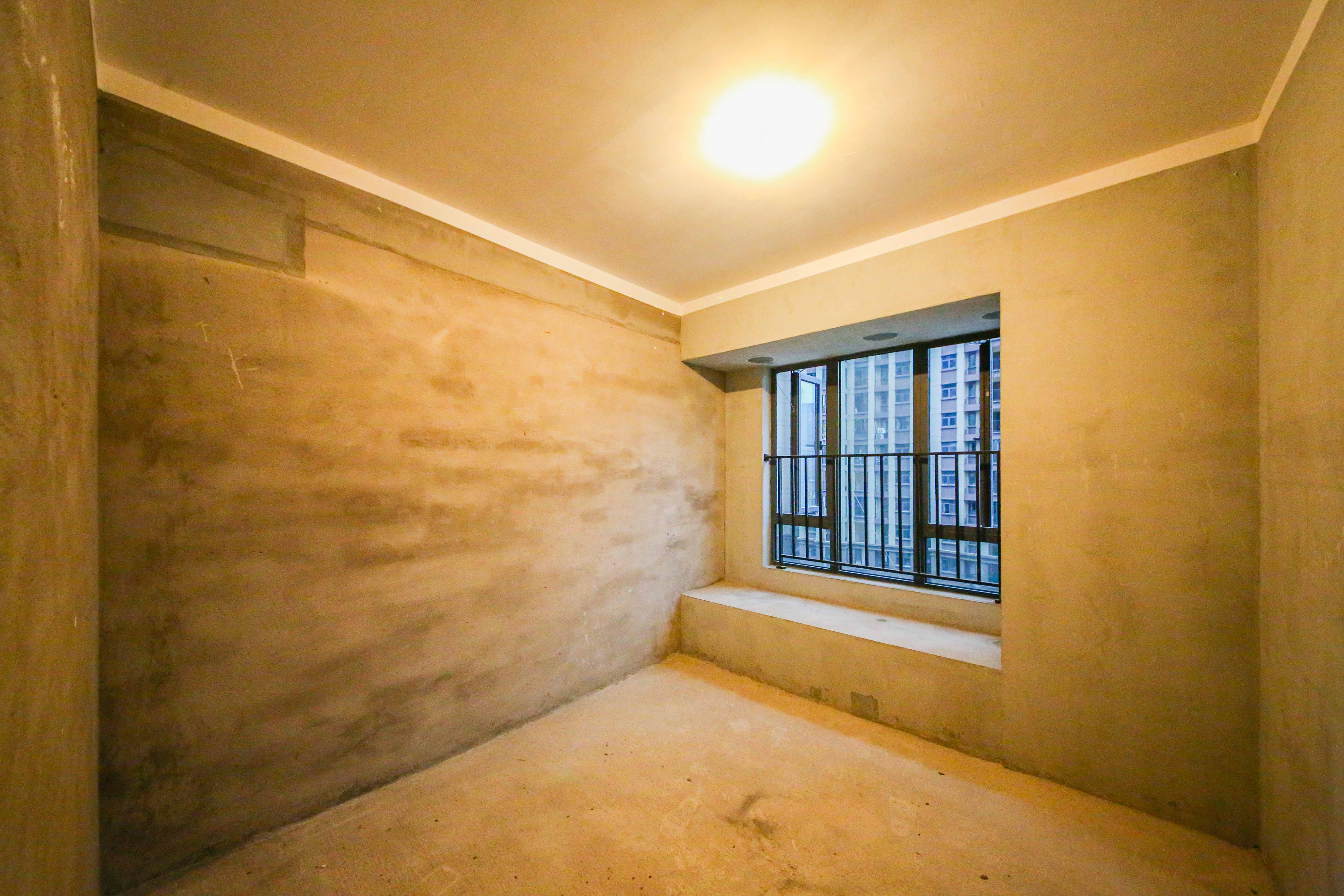中建钰和城  4室2厅3卫   265.00万卧室