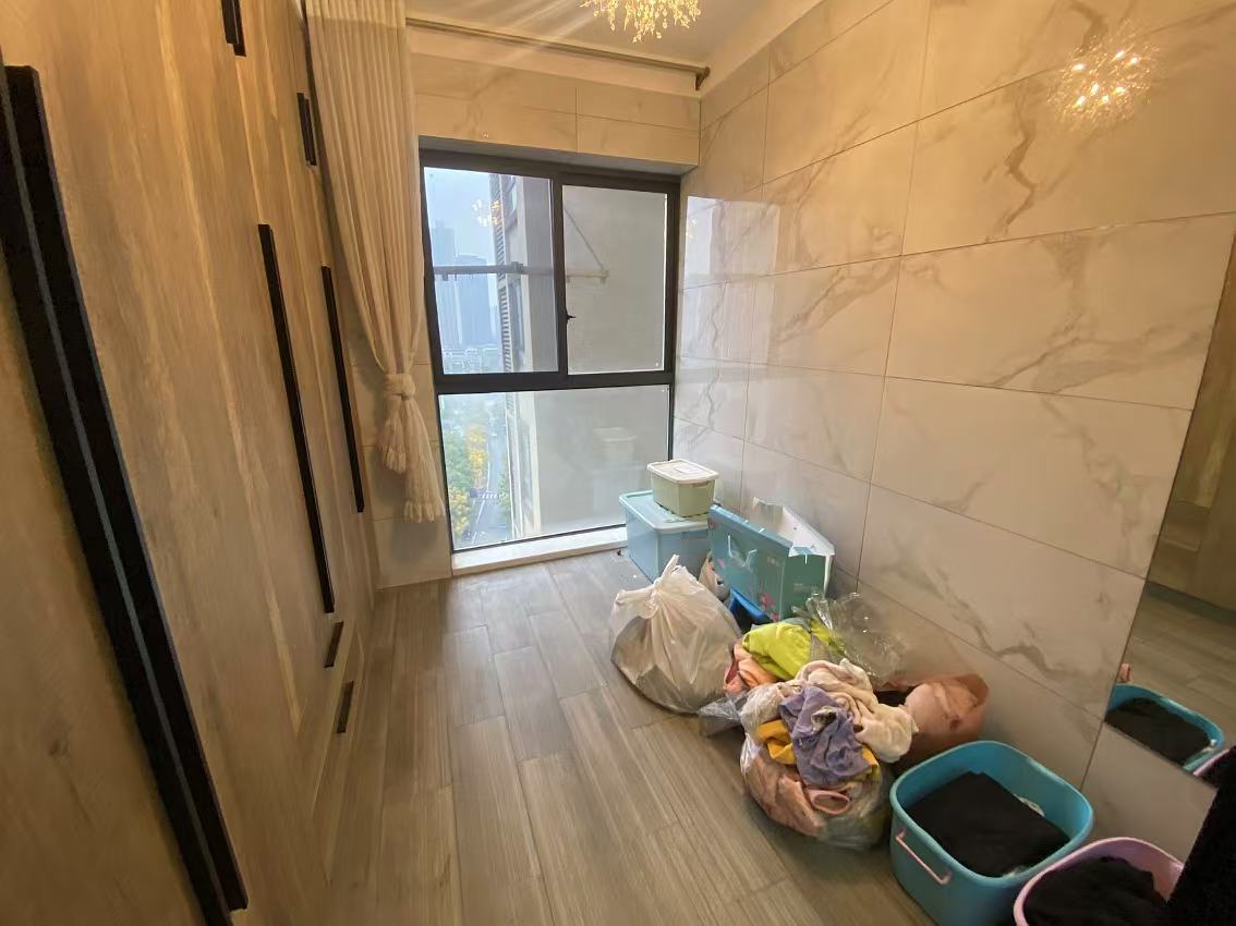 中建御山和苑 3室2厅2卫 85.0万 中建御山和苑 3室2厅2卫 85.0万室内图