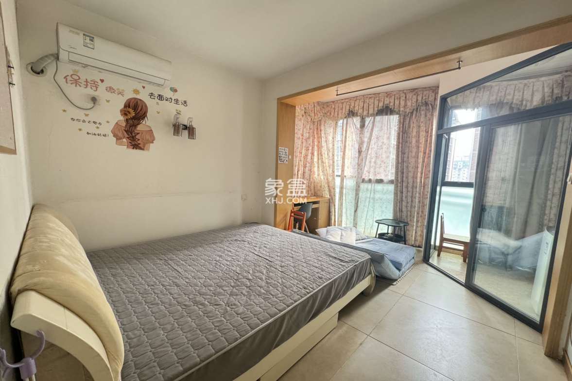 恒盛世家  1室1厅1卫    1600.0元/月 恒盛世家  1室1厅1卫    1600.0元/月室内图