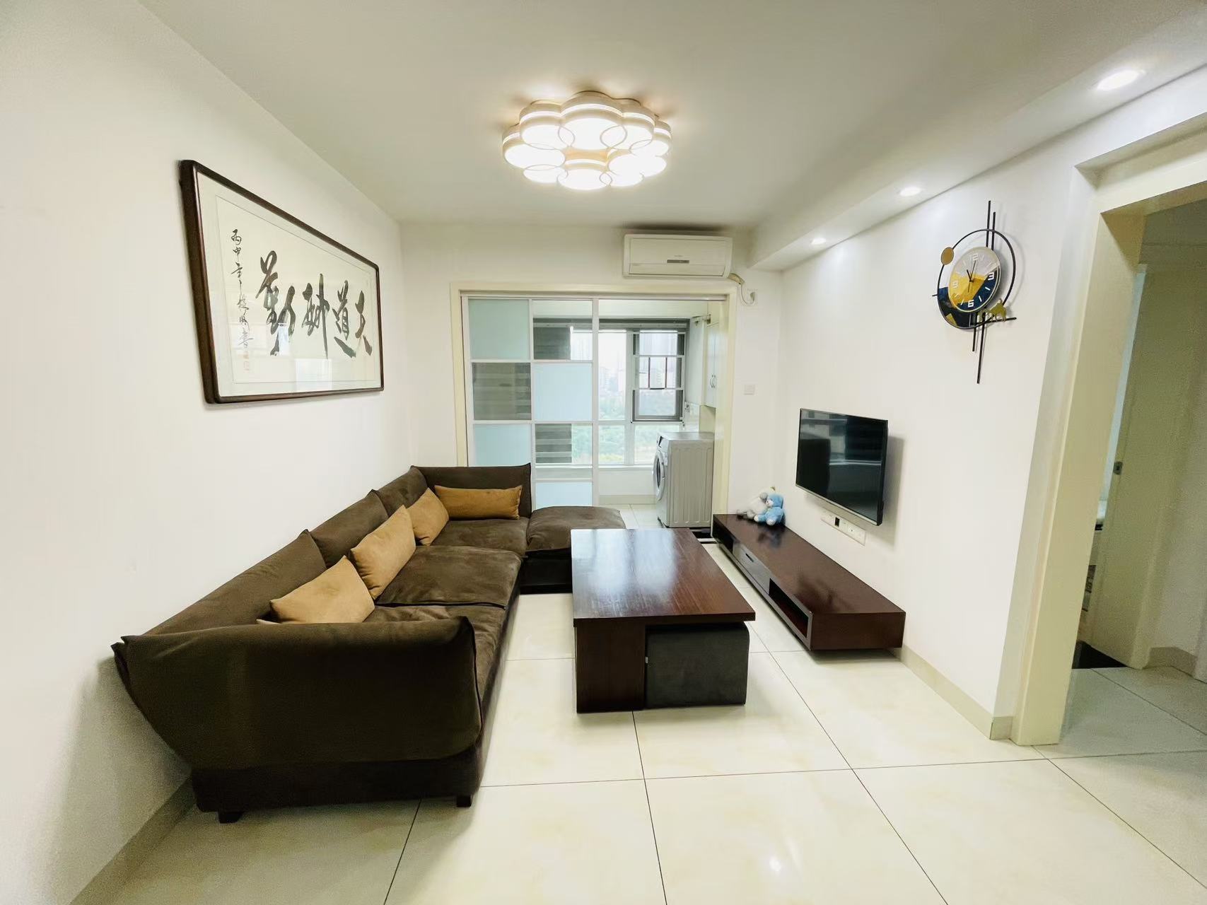 美的城三期  2室2厅1卫    38.8万 美的城三期  2室2厅1卫    38.8万室内图