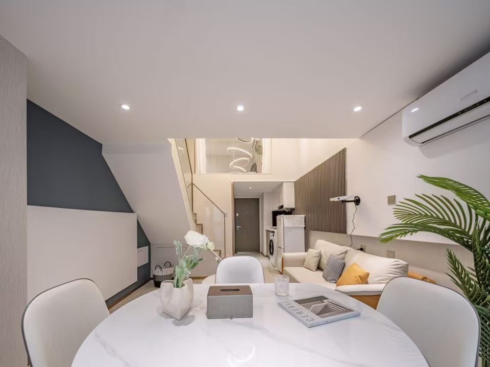 华远华时代 2室1厅1卫 3500.0元/月 华远华时代 2室1厅1卫 3500.0元/月室内图