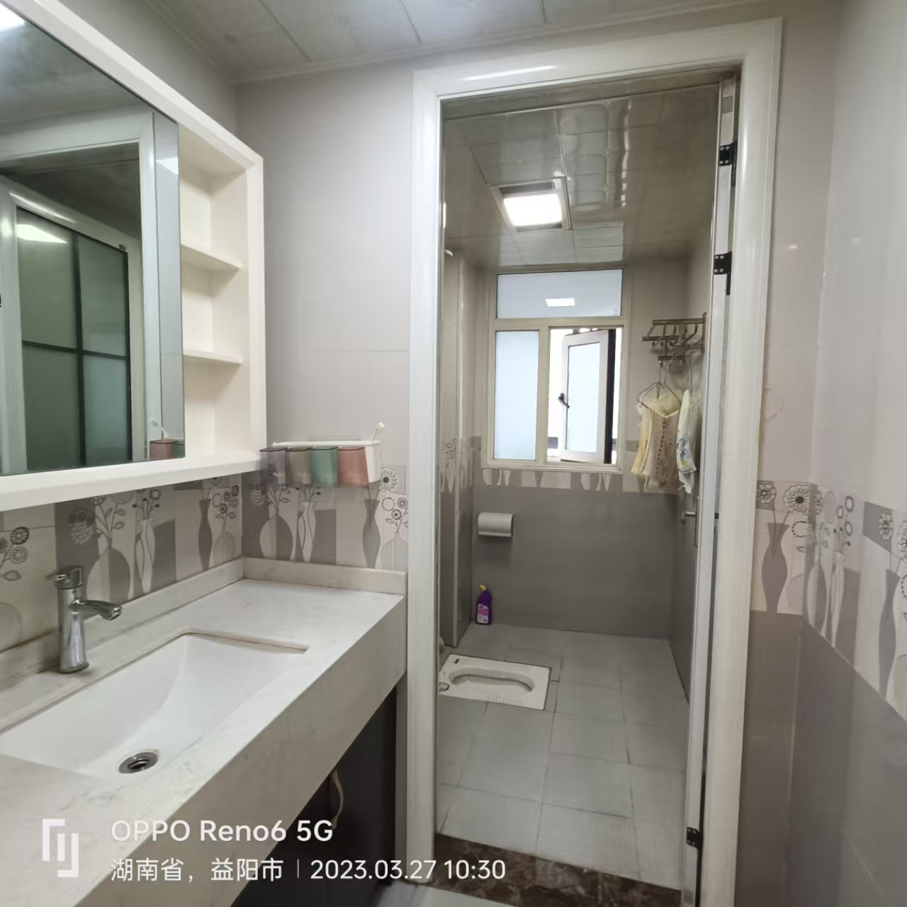 碧桂园梓山府 3室2厅1卫 2800.0元/月 碧桂园梓山府 3室2厅1卫 2800.0元/月室内图