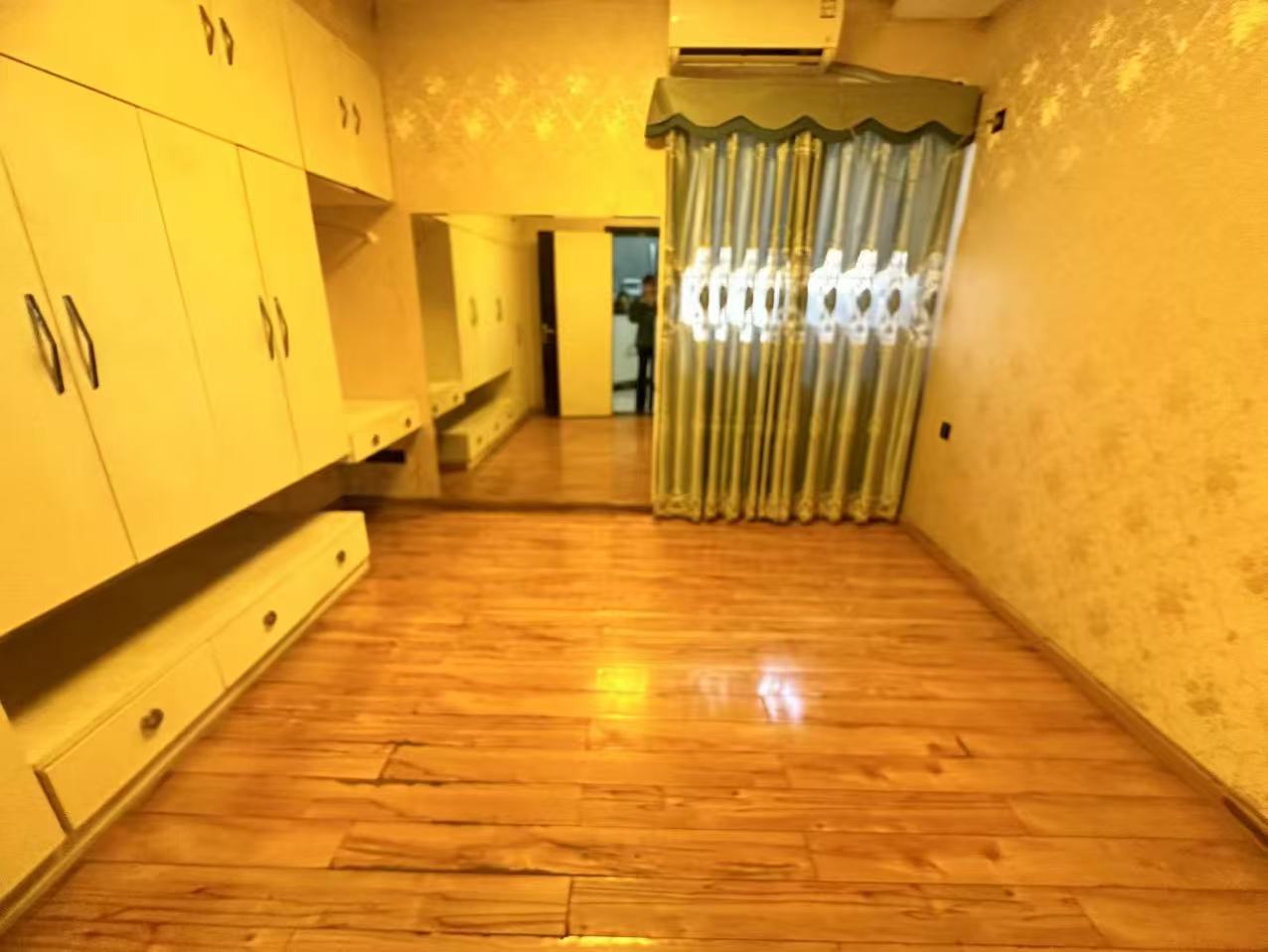 龙江明珠(龙江花苑) 2室1厅1卫 1200.0元/月 龙江明珠(龙江花苑) 2室1厅1卫 1200.0元/月室内图