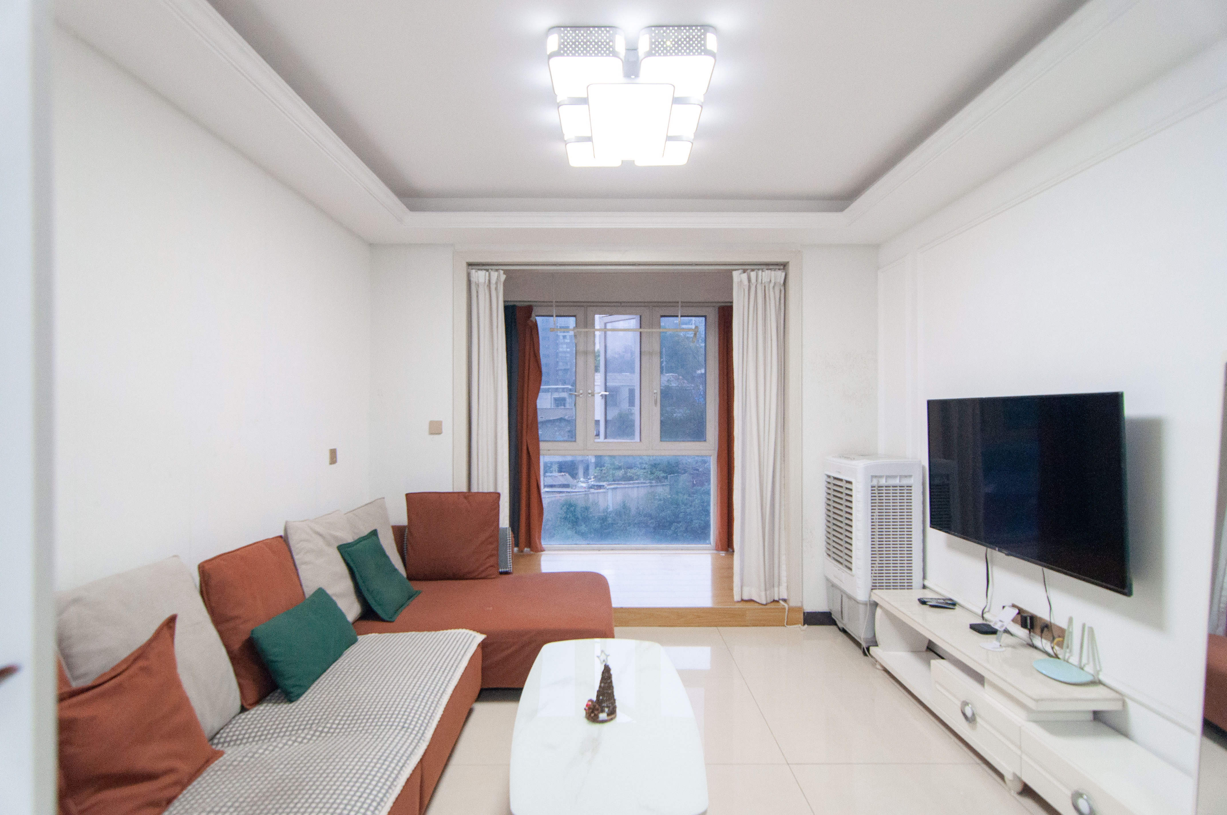 美麓阳光 2室2厅1卫 78.0万 美麓阳光 2室2厅1卫 78.0万客厅