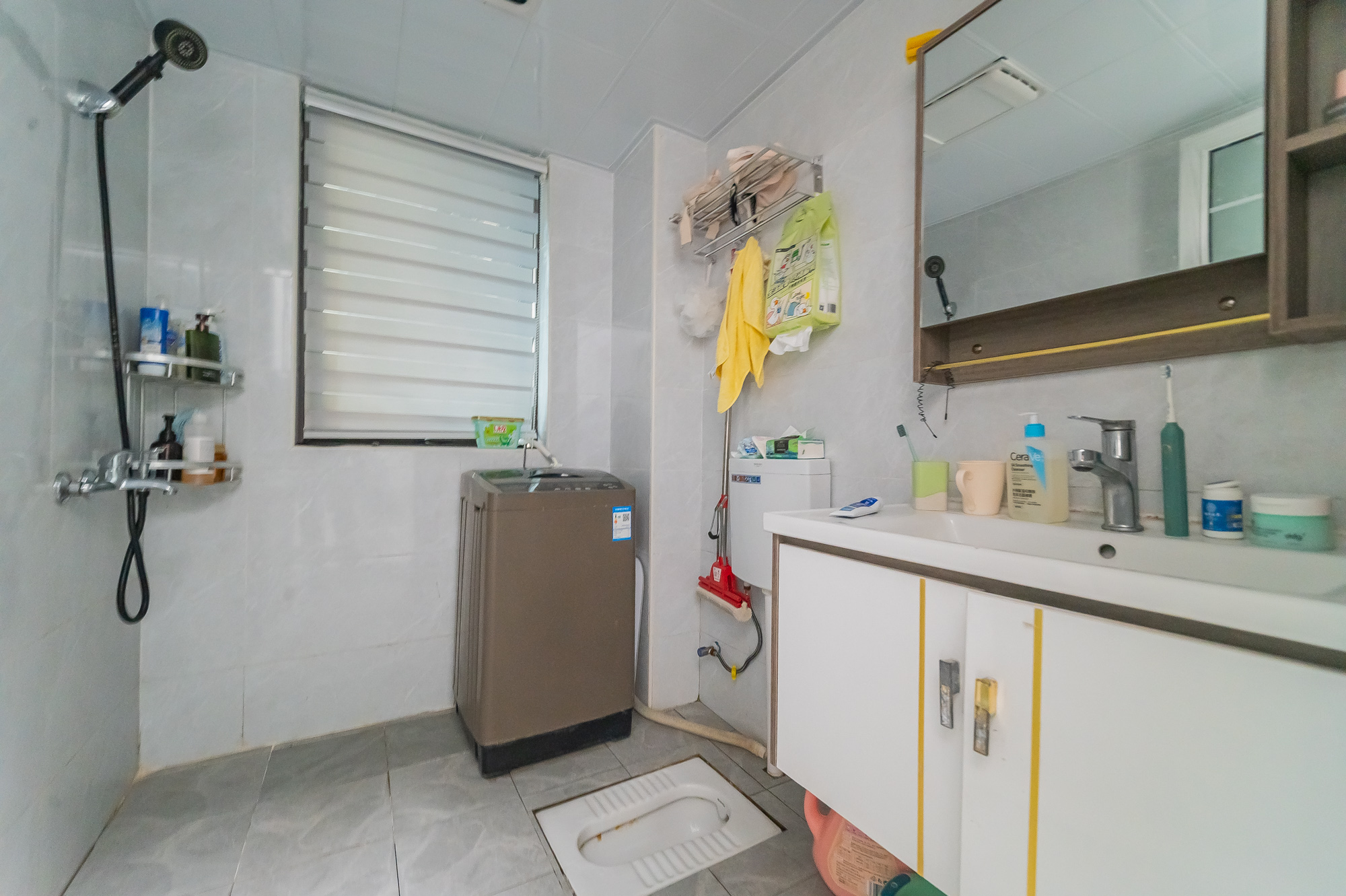 国泰九龙湾  3室2厅1卫    80.0万 国泰九龙湾  3室2厅1卫    80.0万卫生间